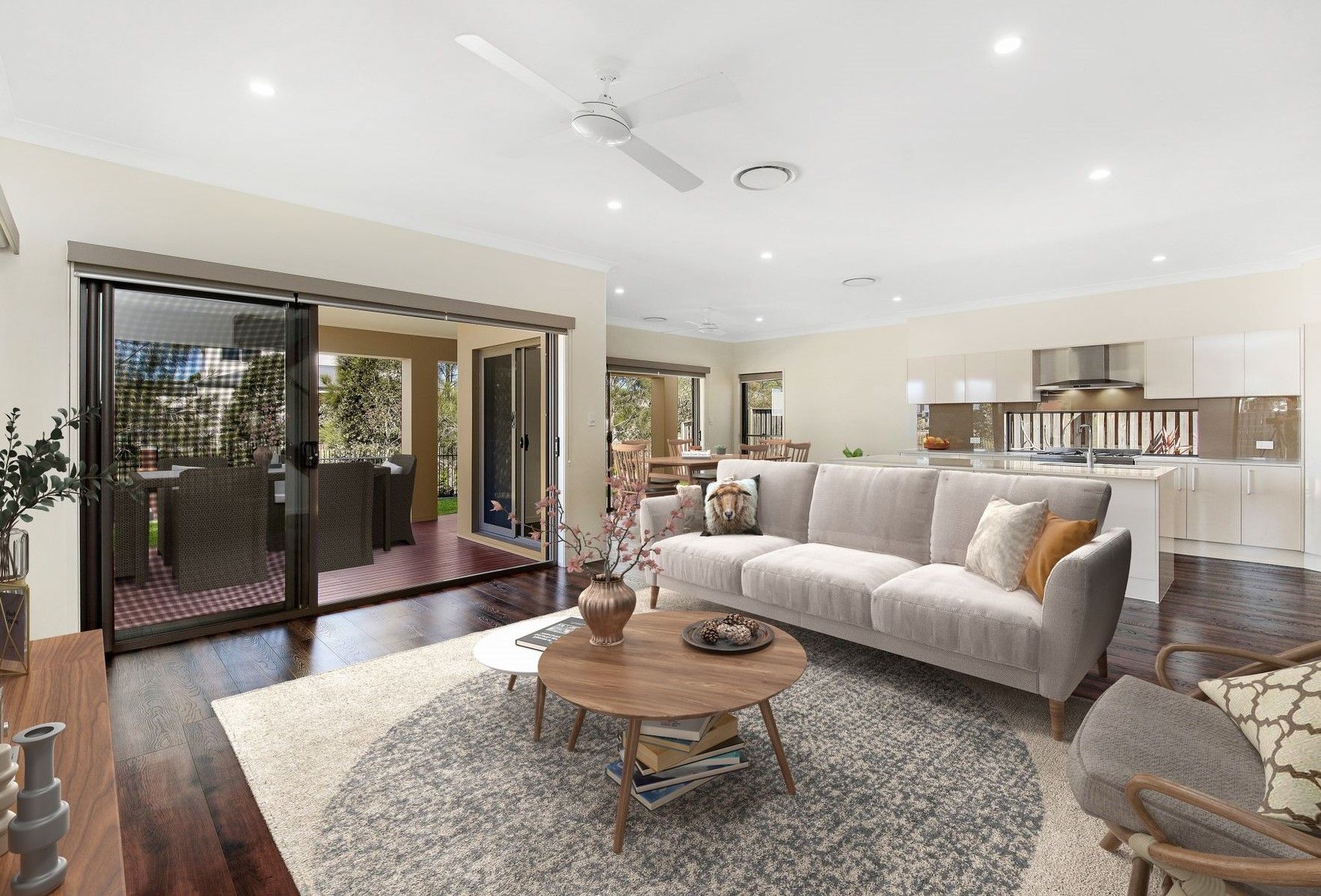 6 Halyard Crescent, Hope Island, QLD 4212