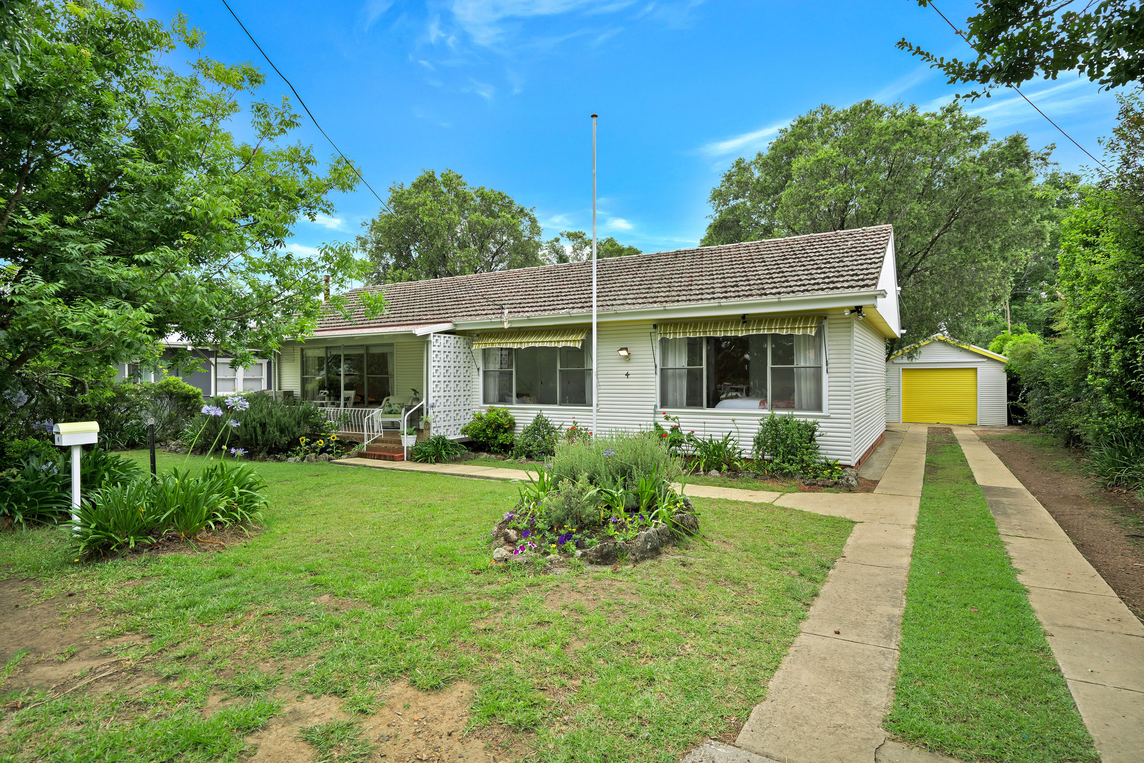 4 Leatham Avenue, Nowra, NSW 2541