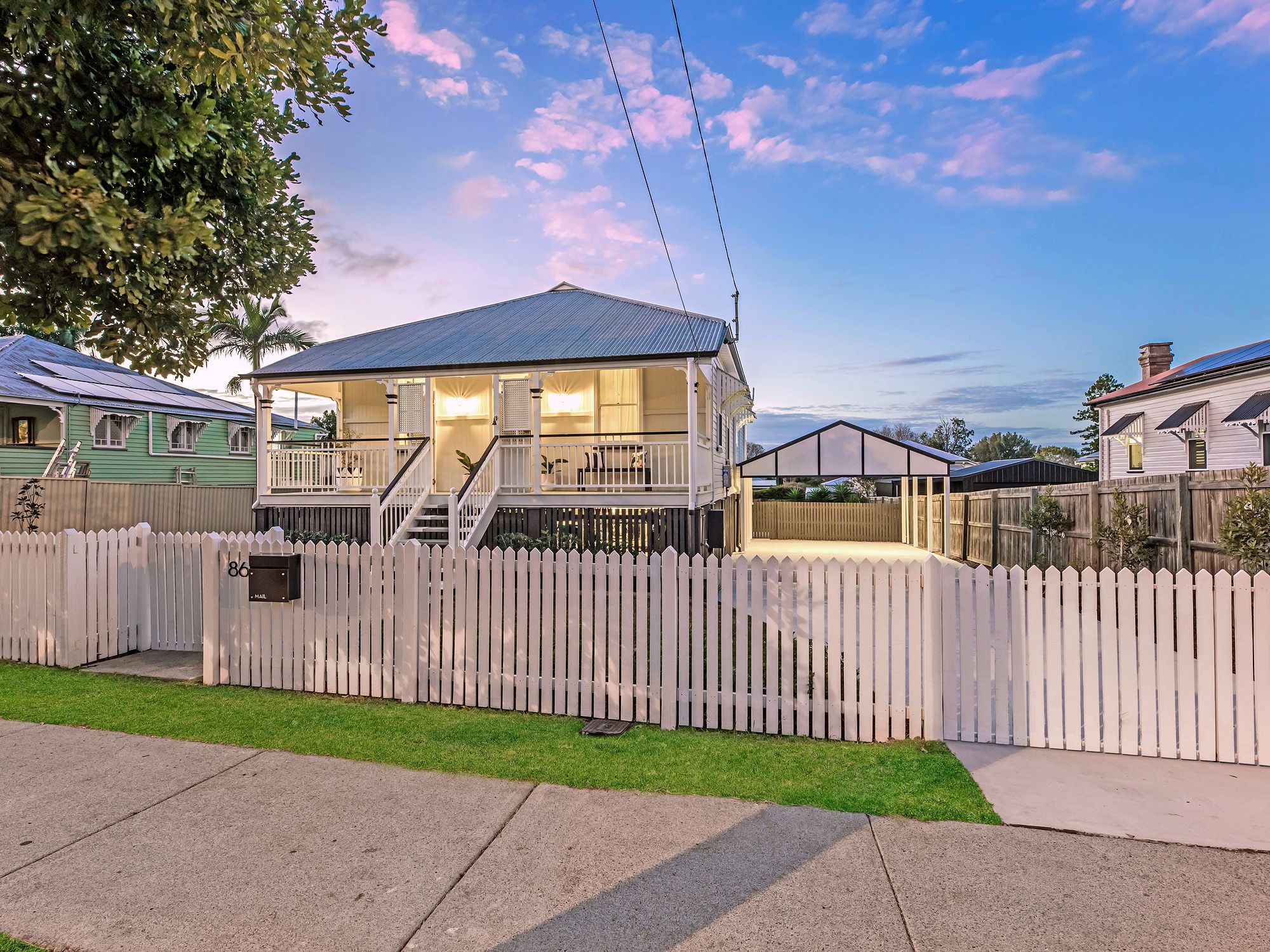 86 Glebe Road, Newtown, QLD 4305