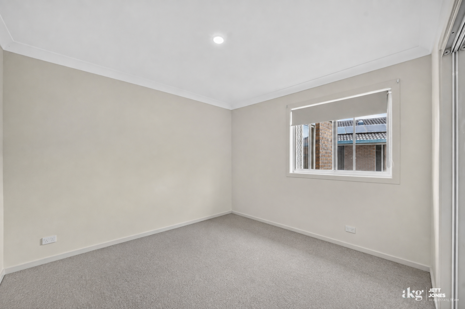 18 Lake Wivenhoe Court — photo 12 of 21