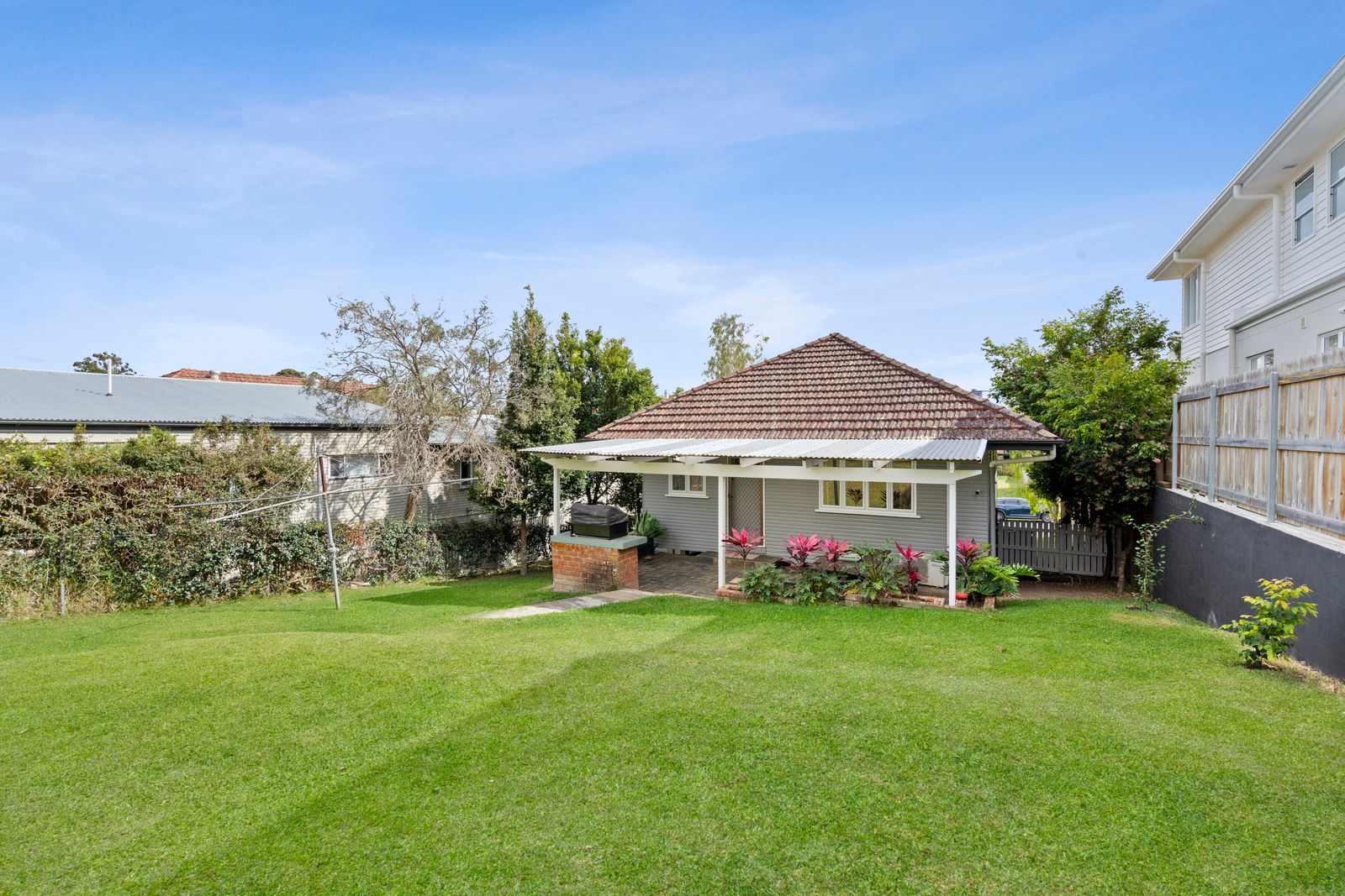 12 Allamanda Street — photo 24 of 30