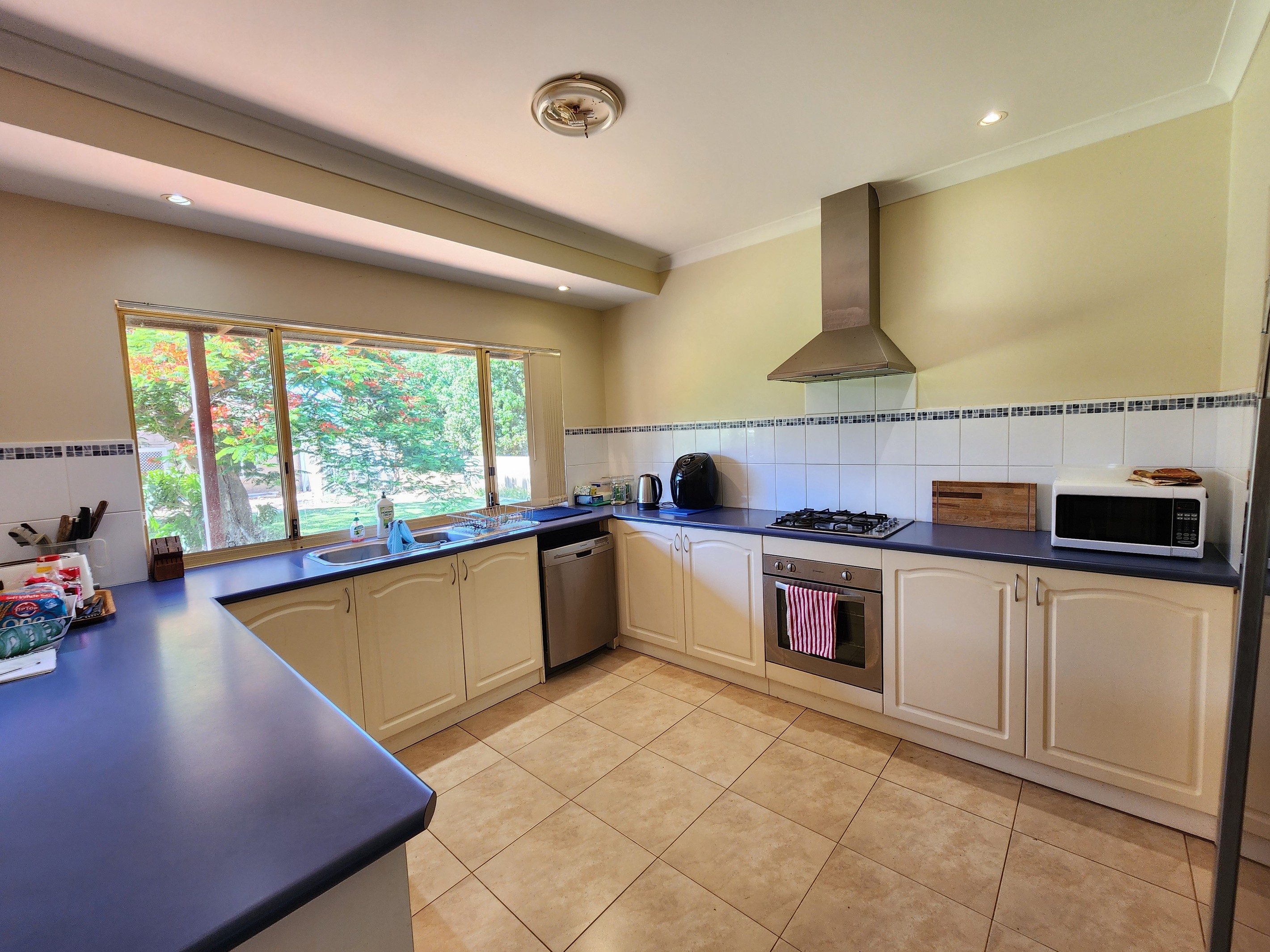 408 South River Road, Carnarvon, WA 6701