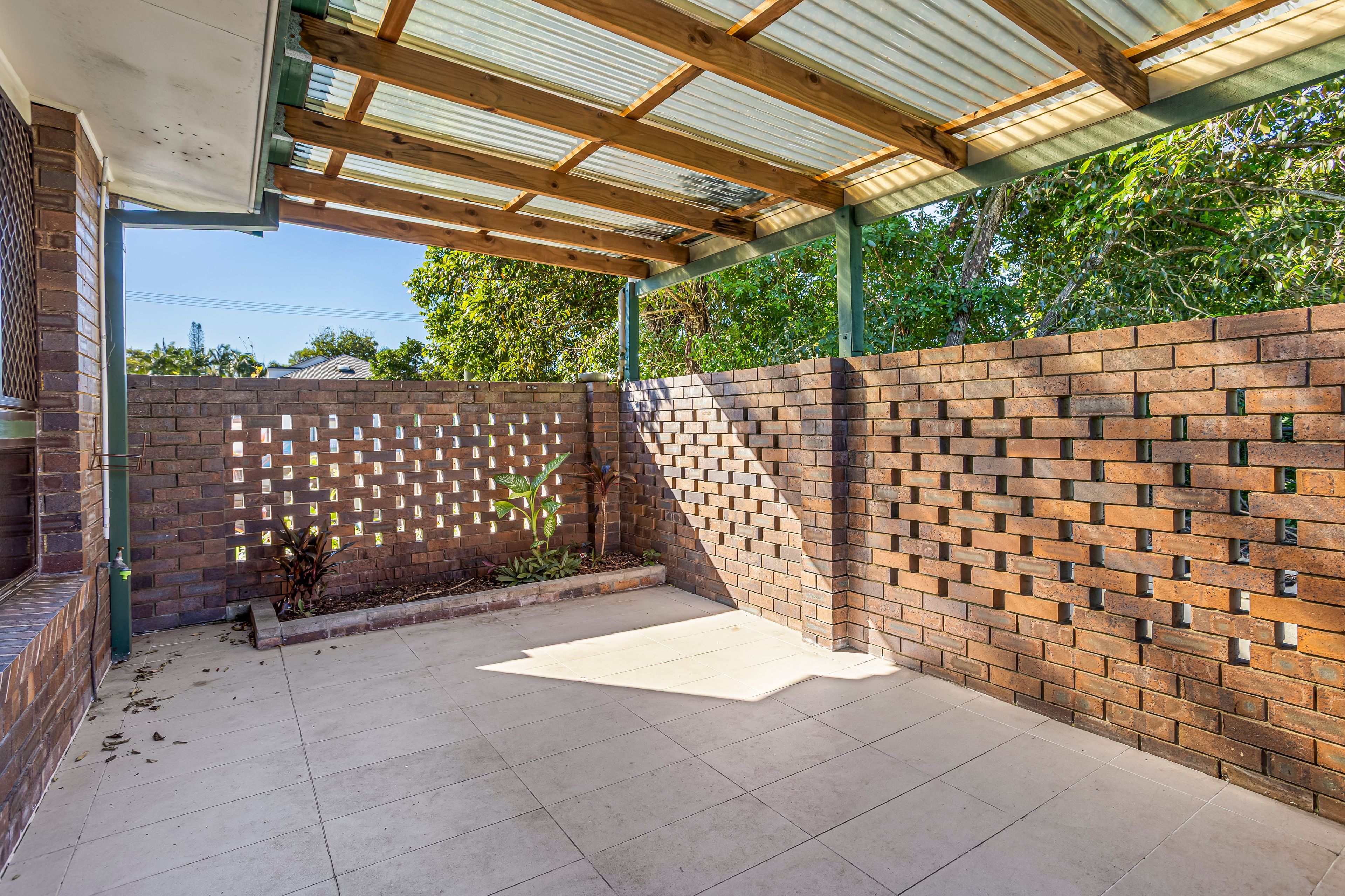 1/14 Lower King Street, Caboolture, QLD 4510