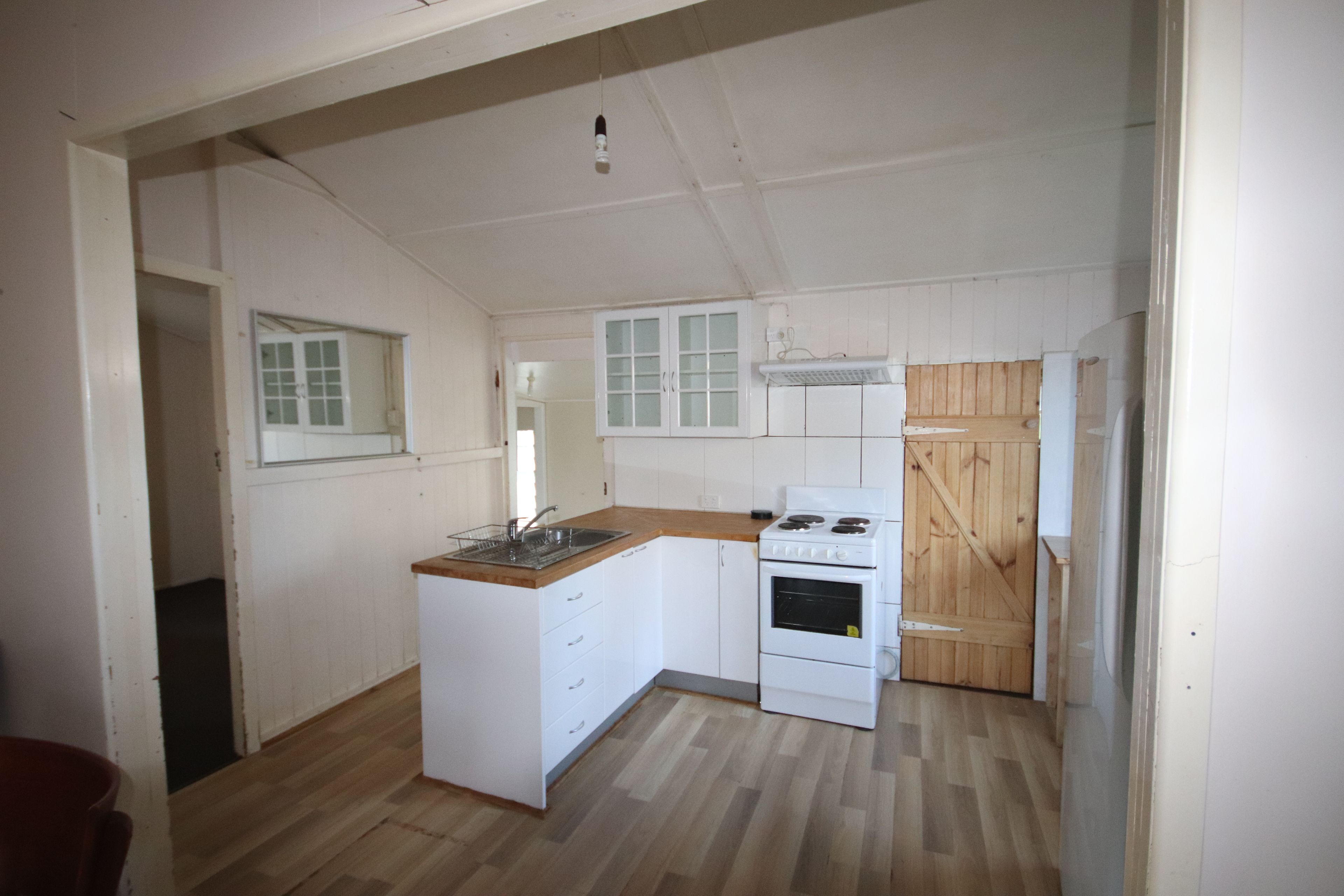 51 Burnett Street, Mundubbera, QLD 4626