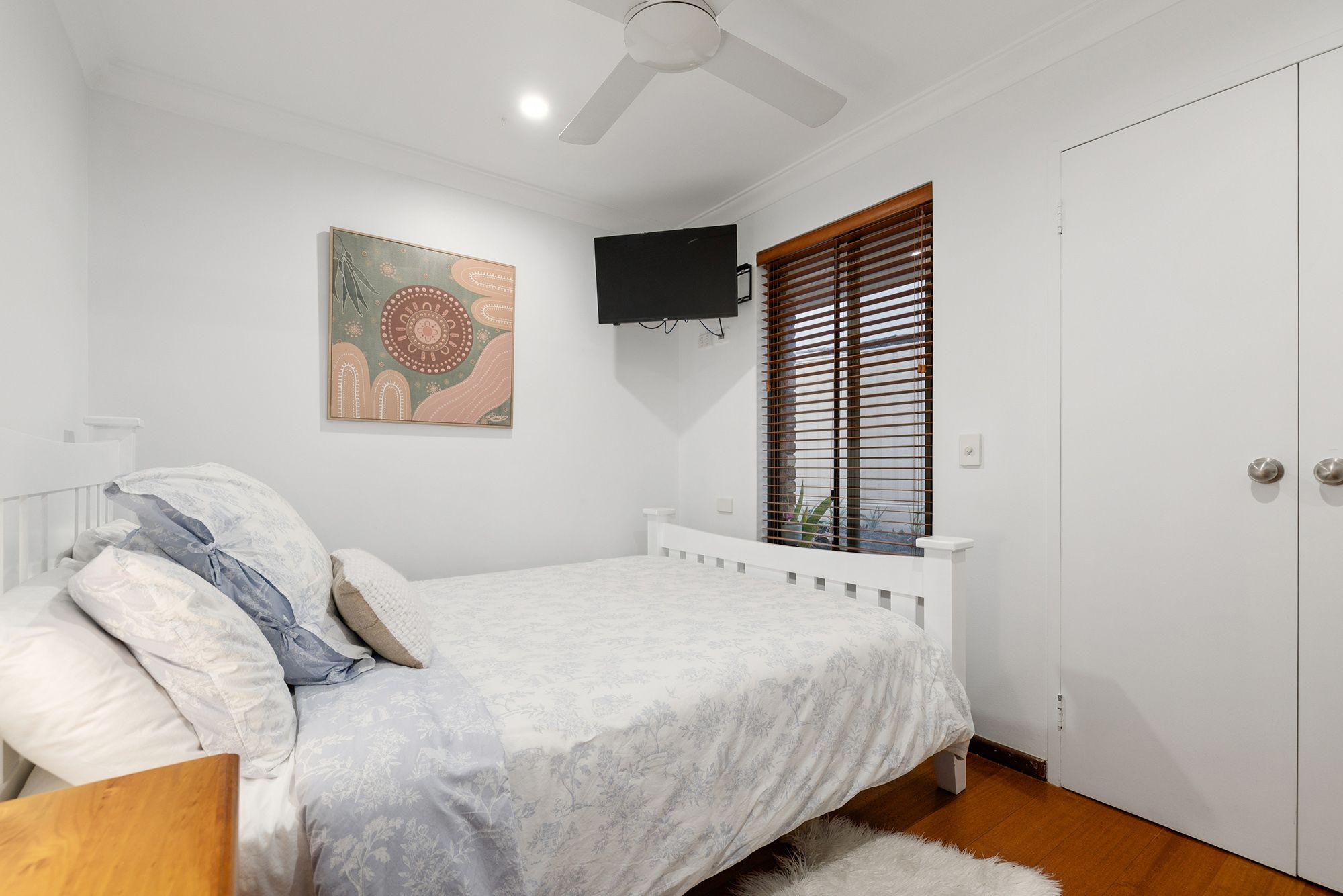 4 Bromley Place — photo 18 of 30