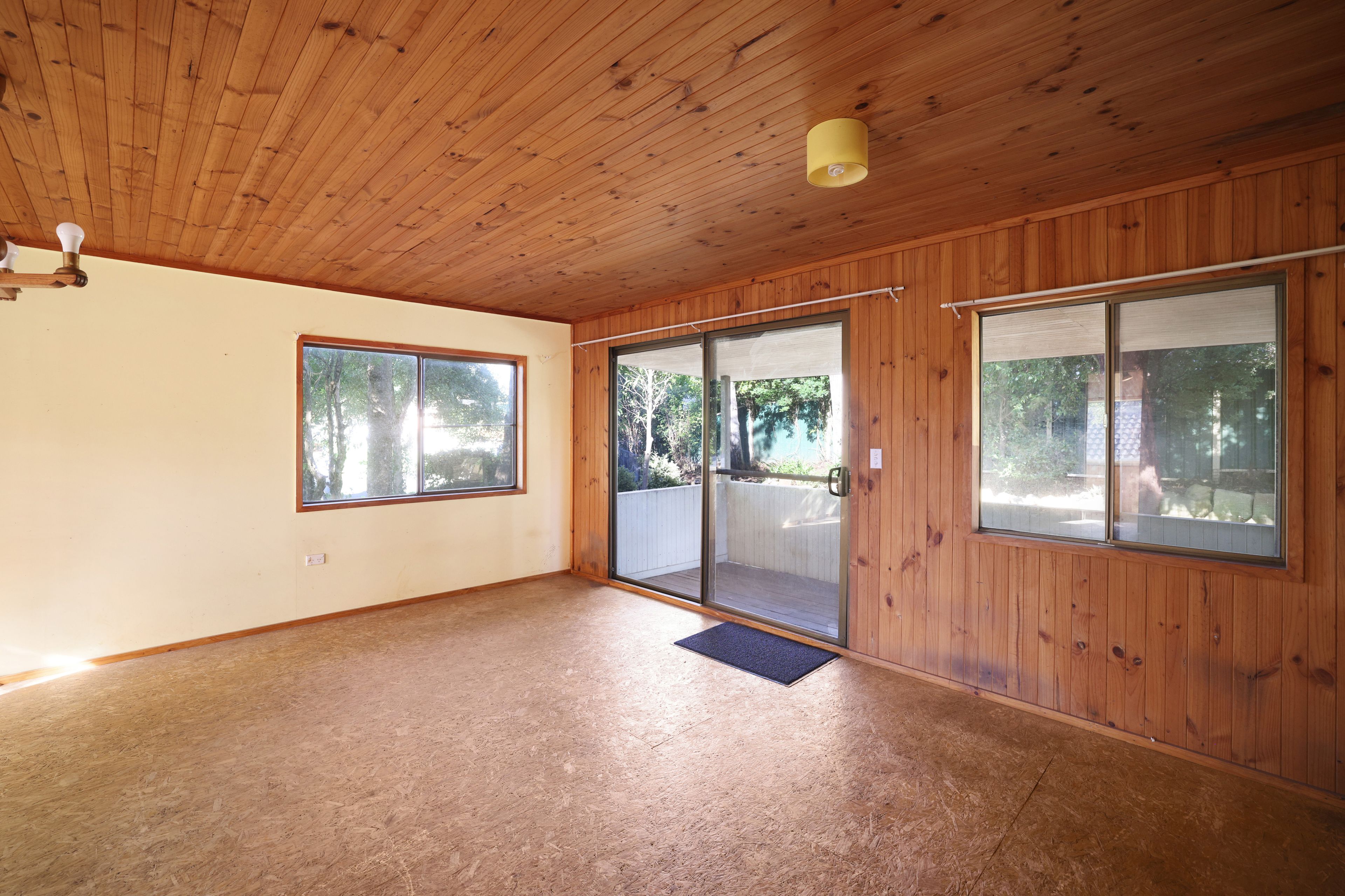 20 Charles Street, Hill Top, NSW 2575