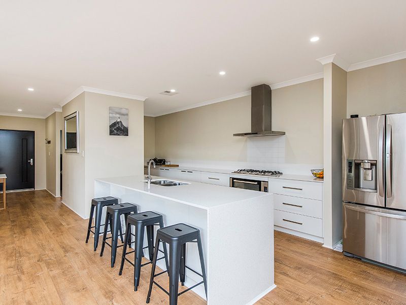 1 Palomino Parade, Baldivis, WA 6171