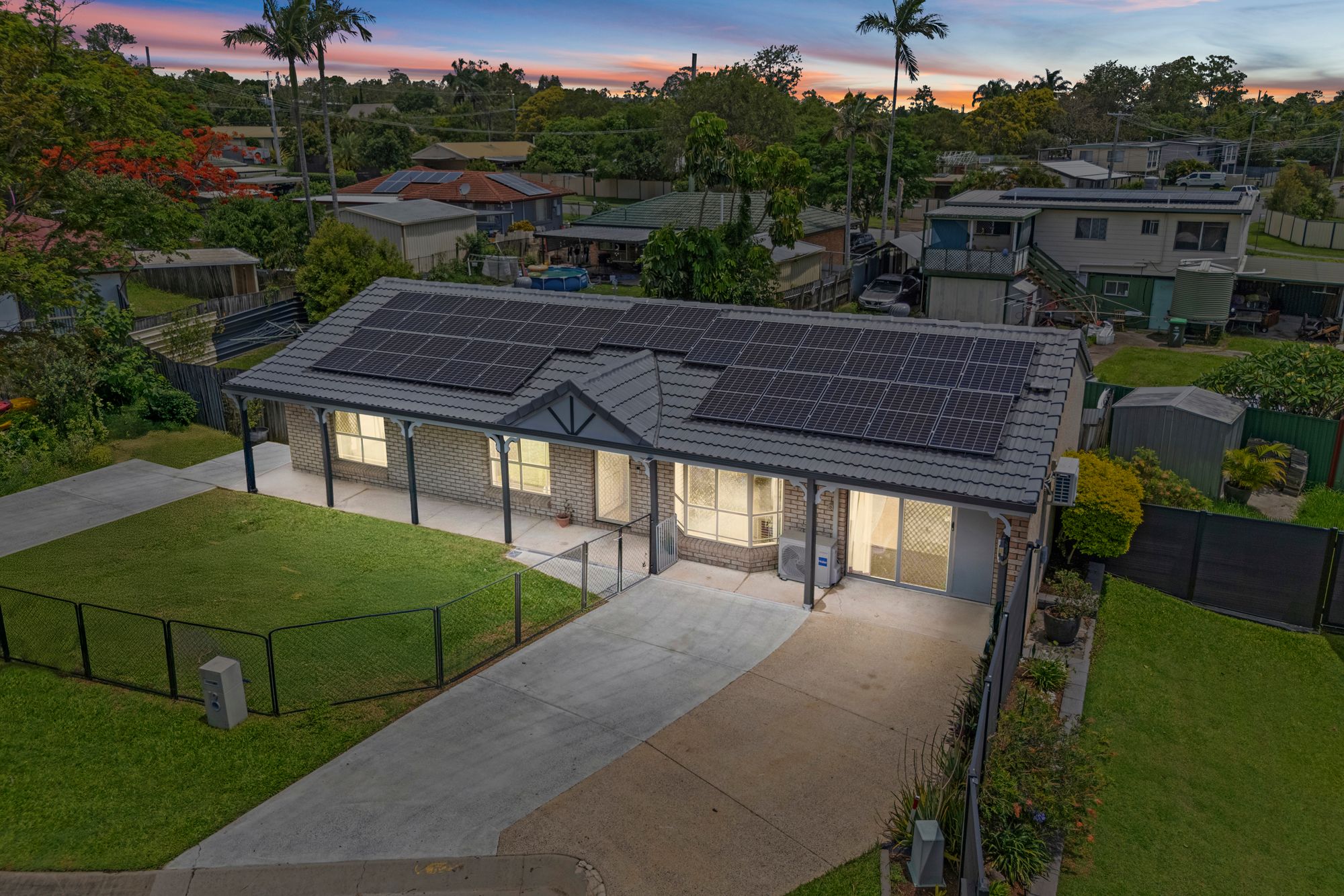 19 Carlton Close, Bethania, QLD 4205