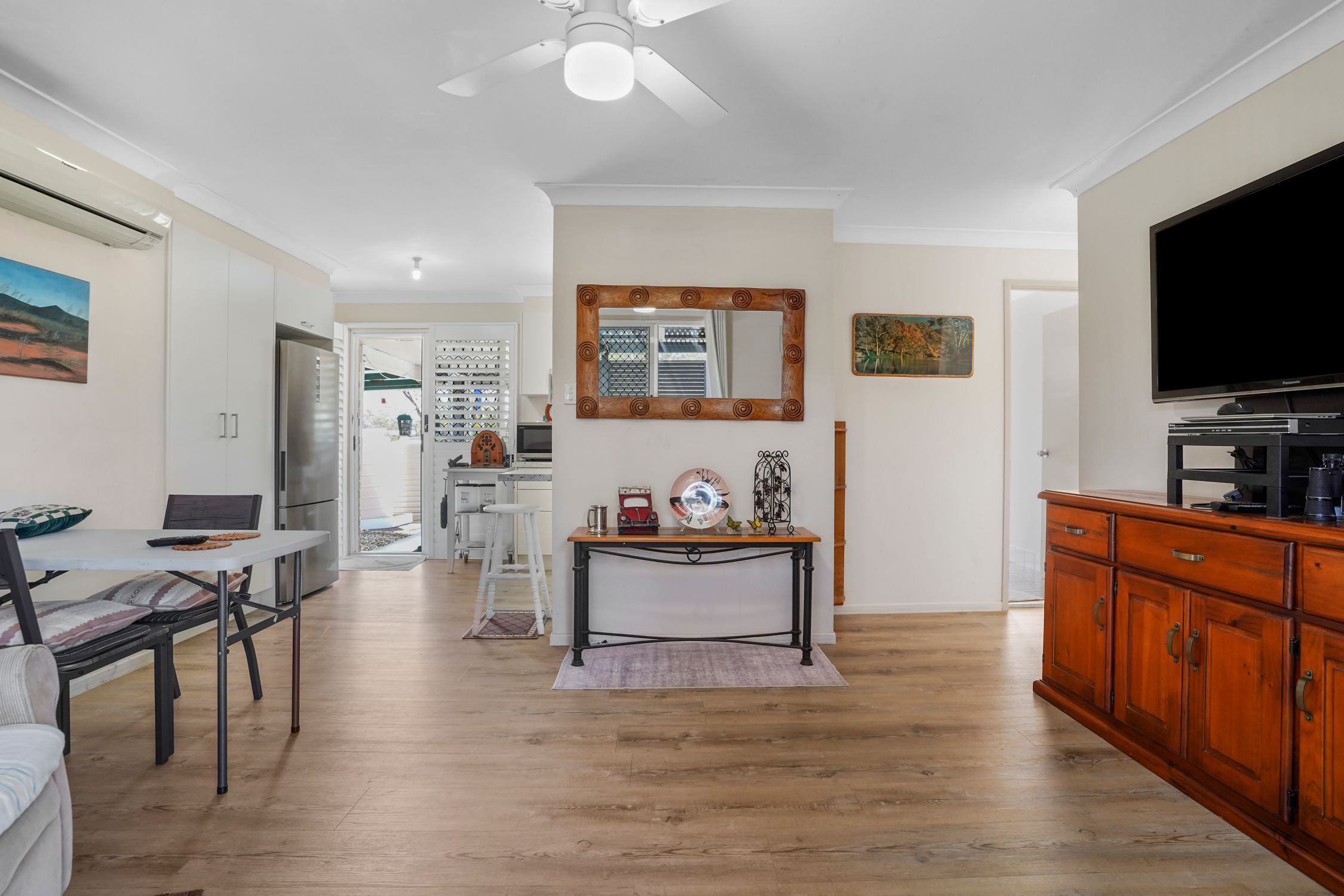 1/173 Drayton Street — photo 3 of 23
