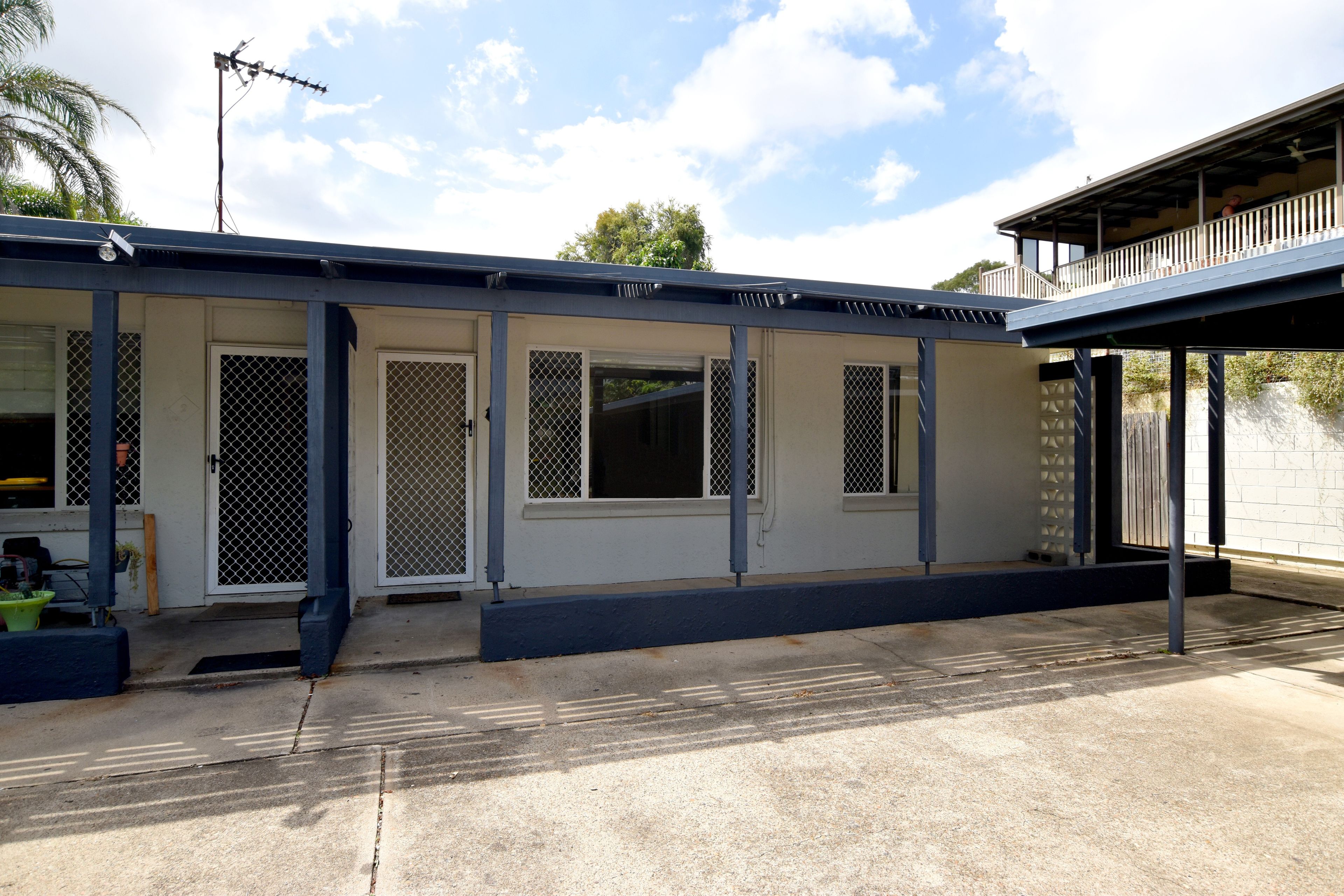 1/24-26 Grayson Street, West Gladstone, QLD 4680