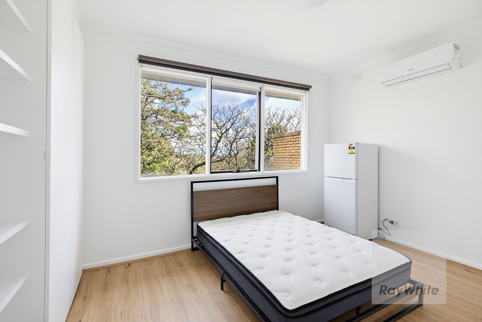 18 Scott Grove — photo 18 of 20