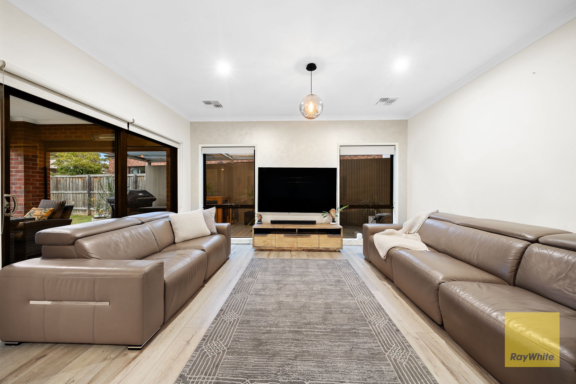 68 Caradon Drive — photo 7 of 24