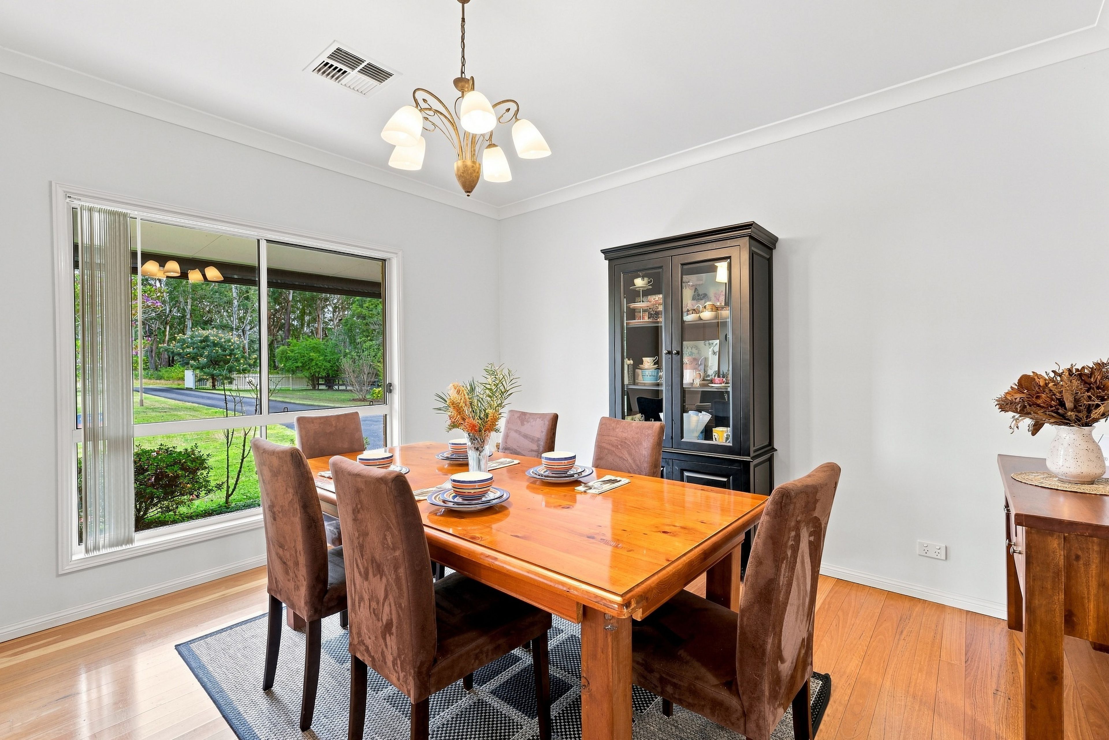 18 North Esk Drive — photo 6 of 17