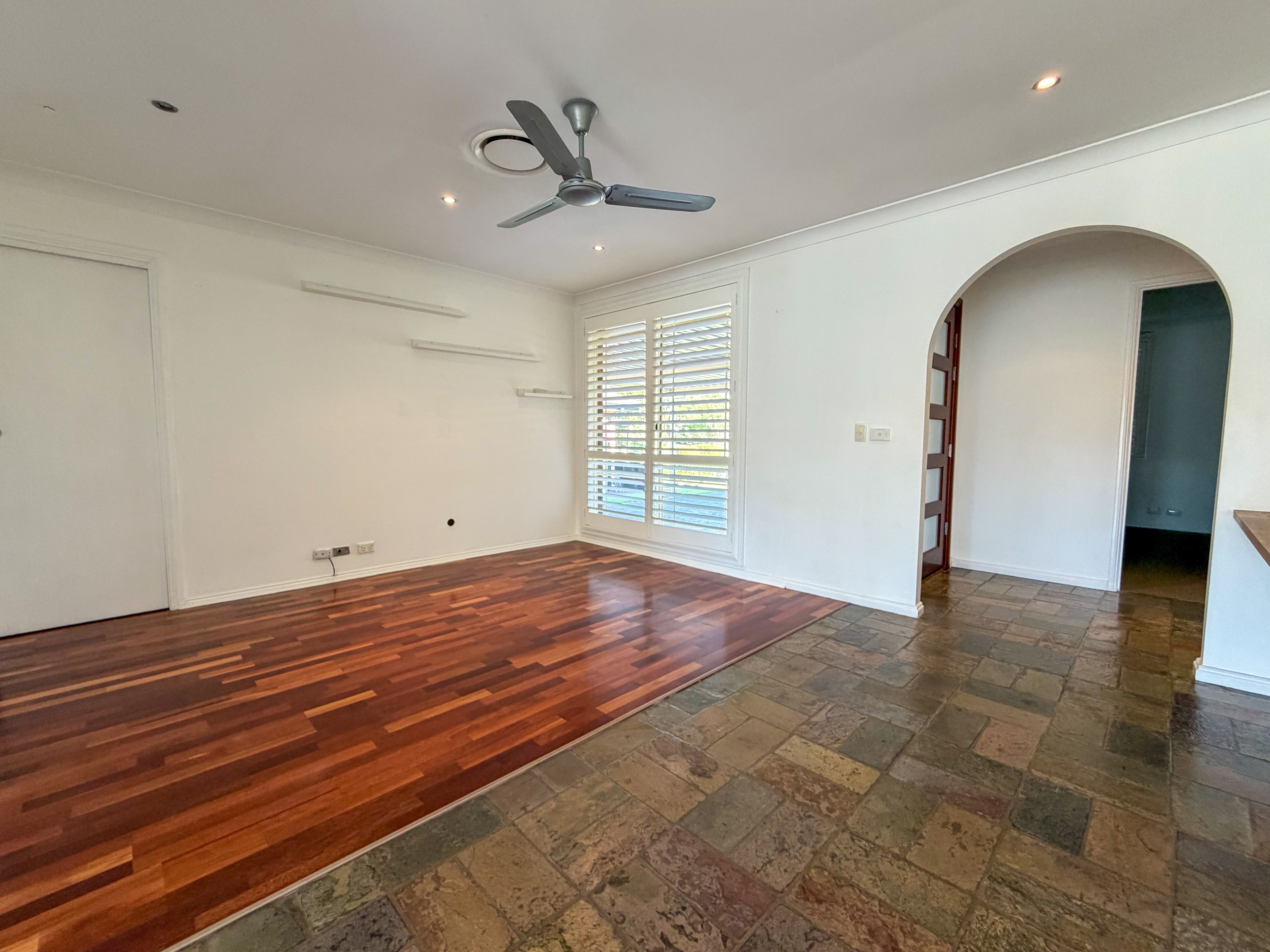 25 Paganini Crescent, Claremont Meadows, NSW