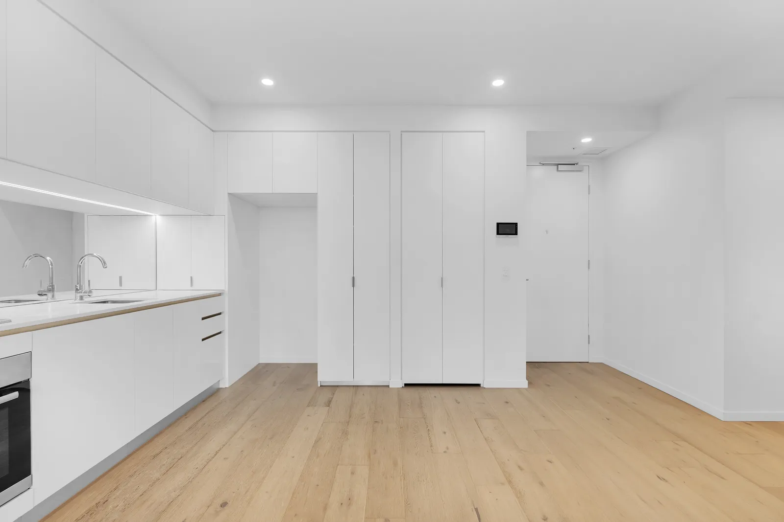 10609/19 Wilson Street, West End