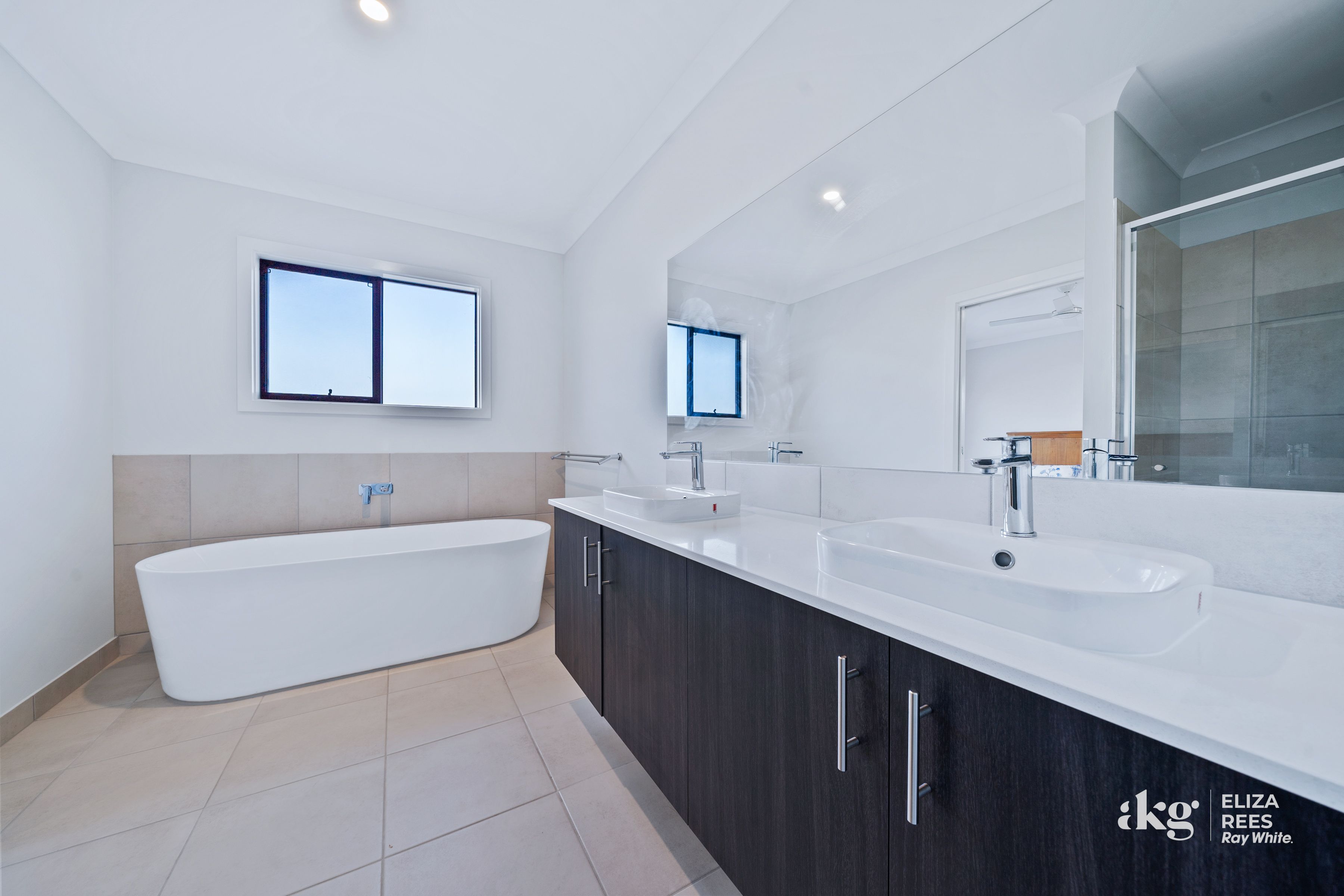 9 Crimson Street — photo 14 of 27