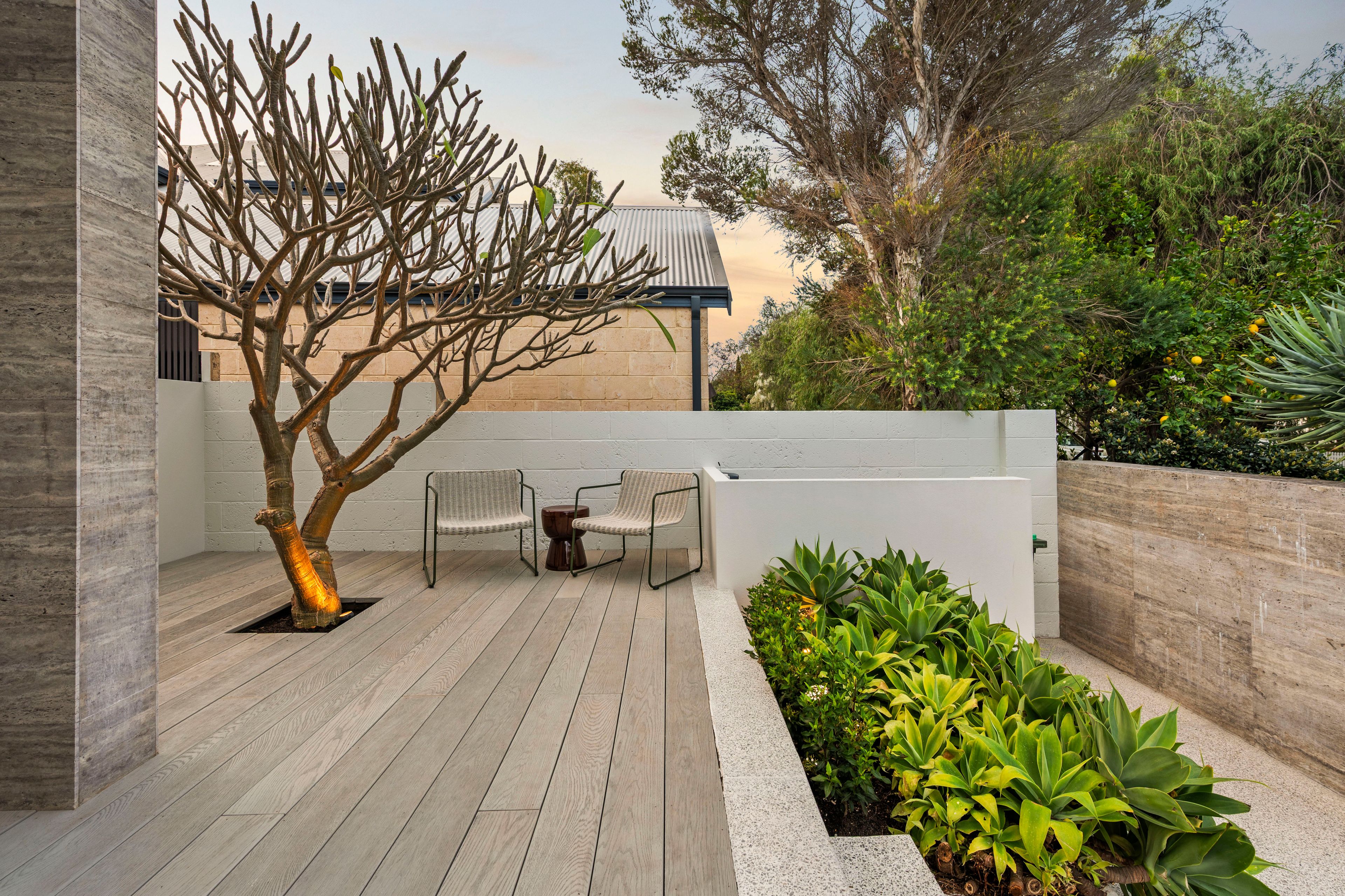 45 Lyons Street — photo 14 of 26