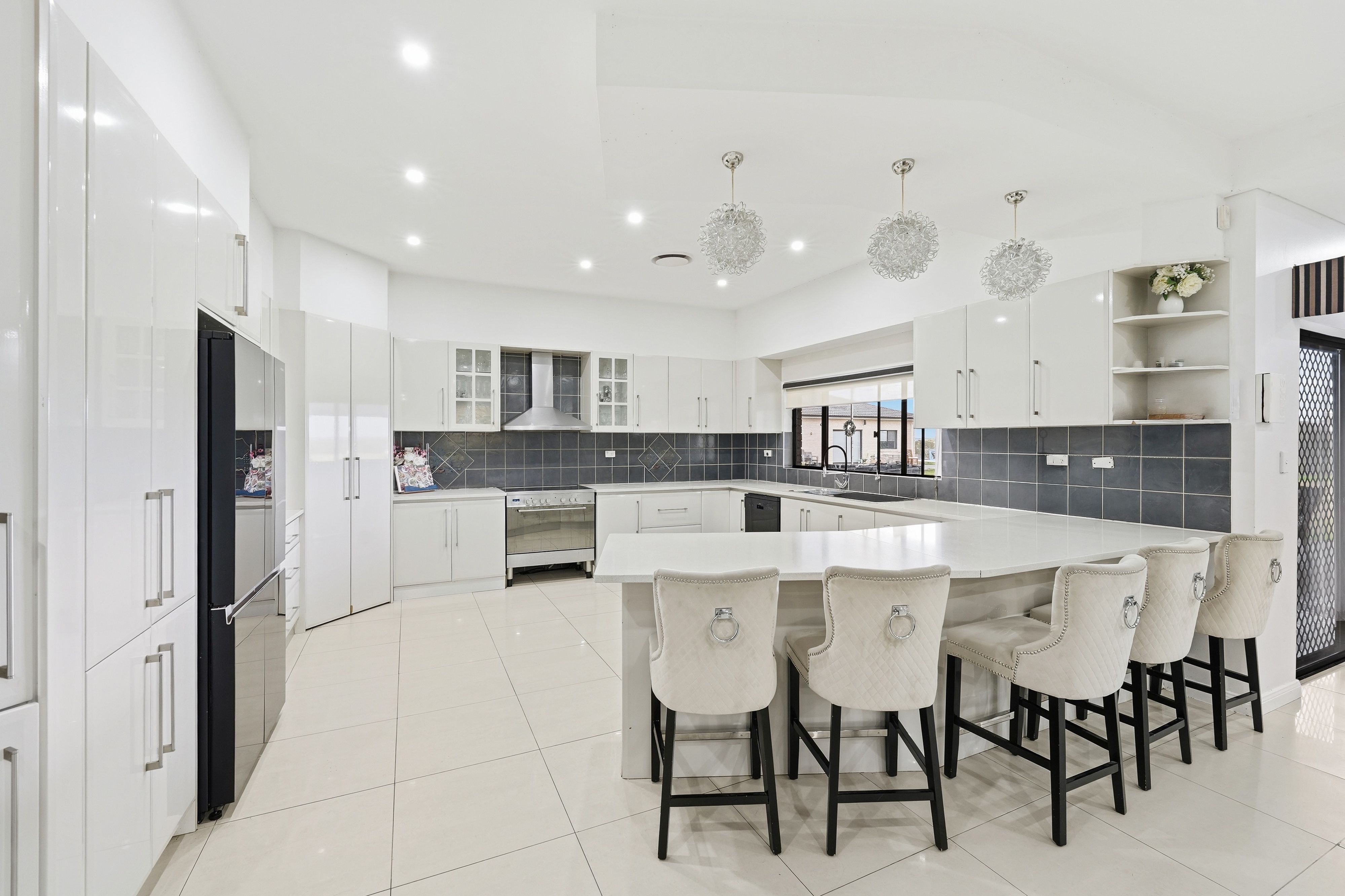 50 Willowdene Avenue — photo 16 of 30