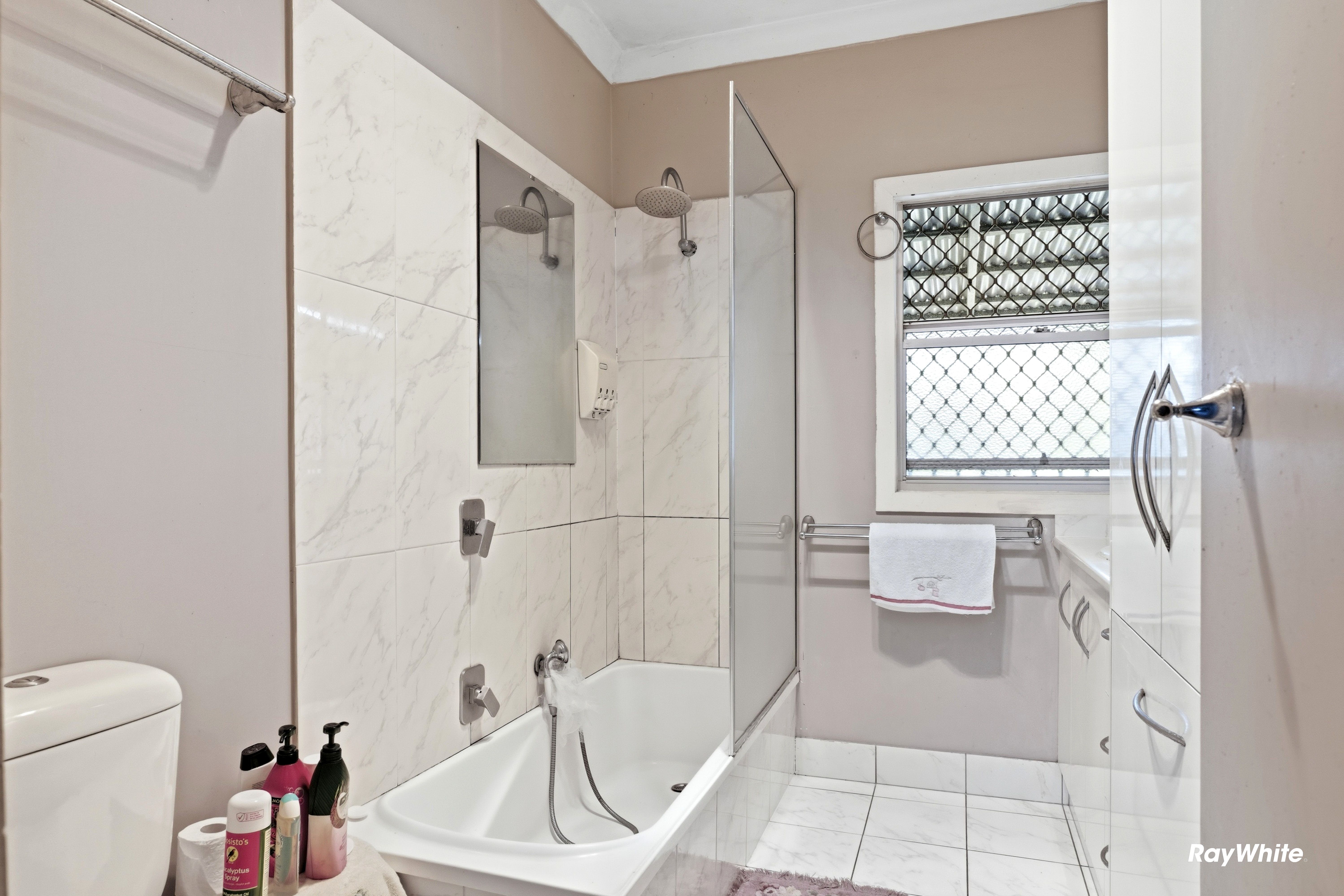 20 Sharon Road — photo 16 of 30