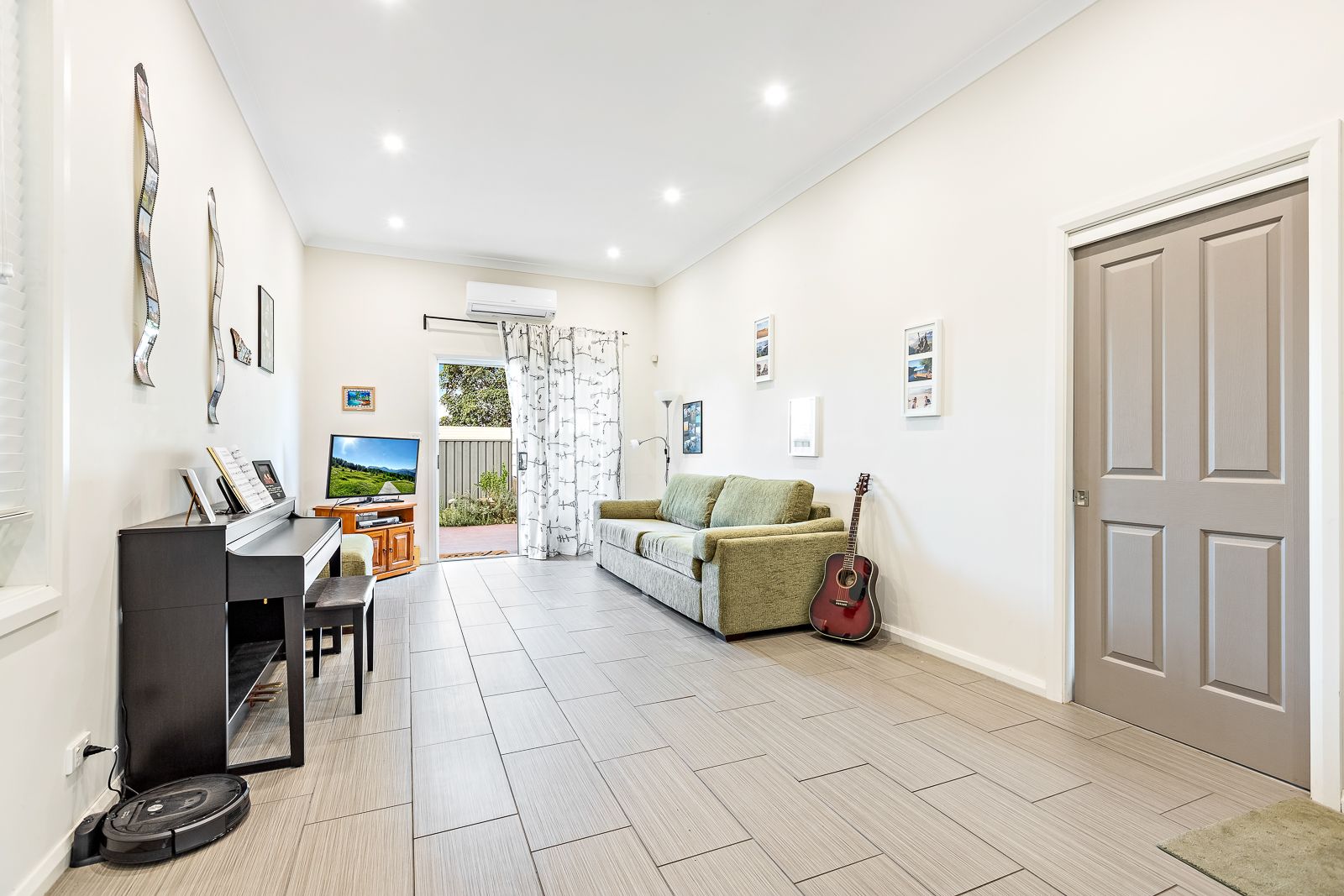 1 Emerald Street, Hamilton North, NSW 2292