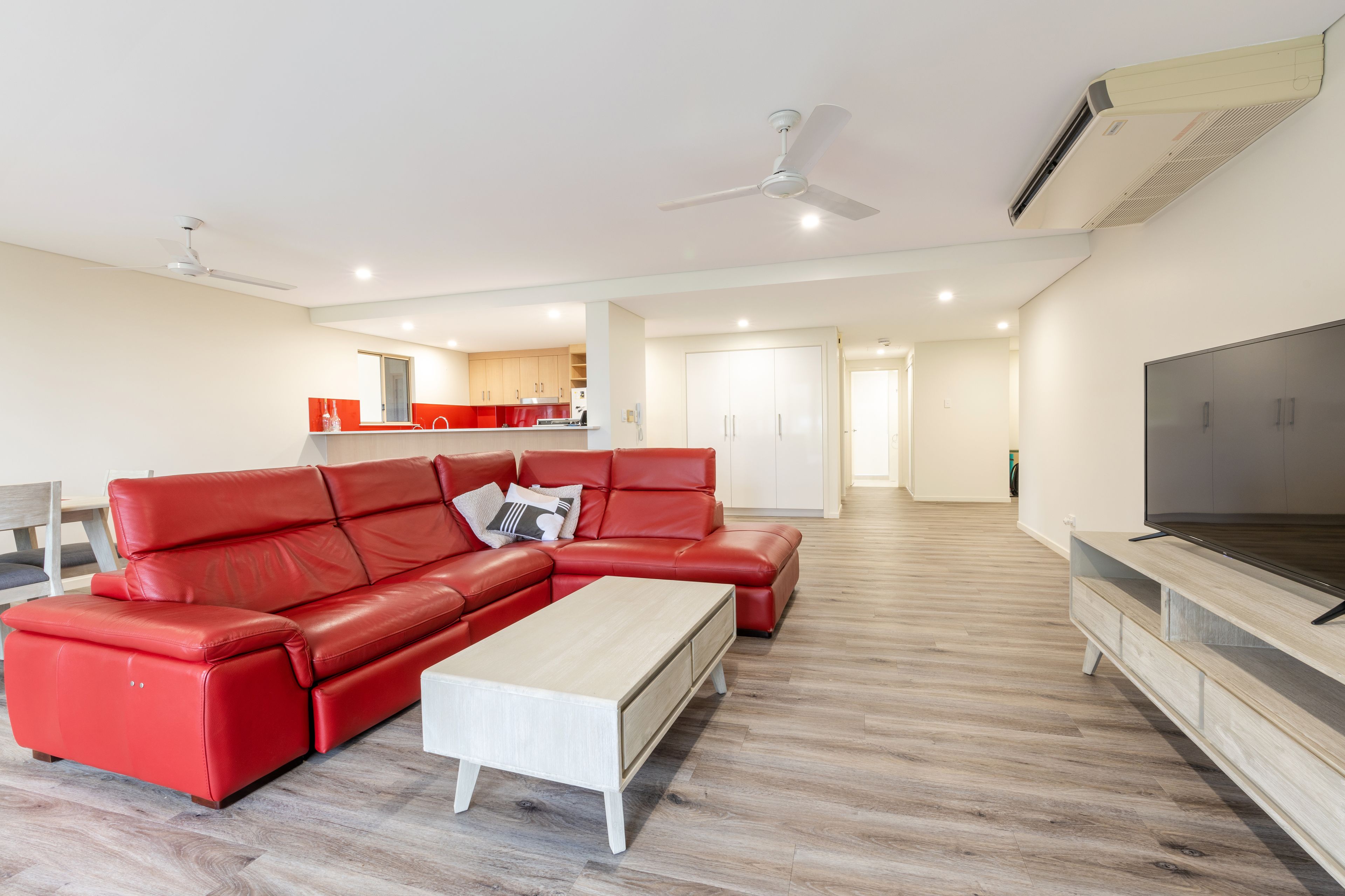 10 Hermitage Drive, Airlie Beach QLD 4802