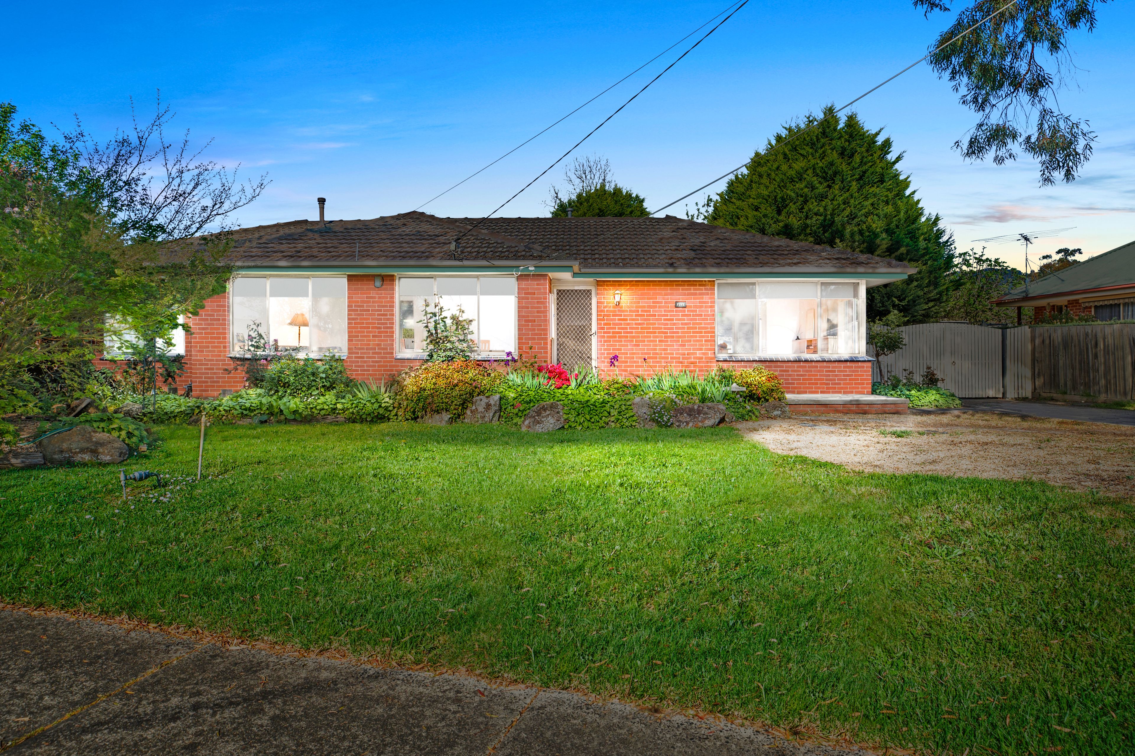5 Dallas Court, Kilsyth VIC 3137