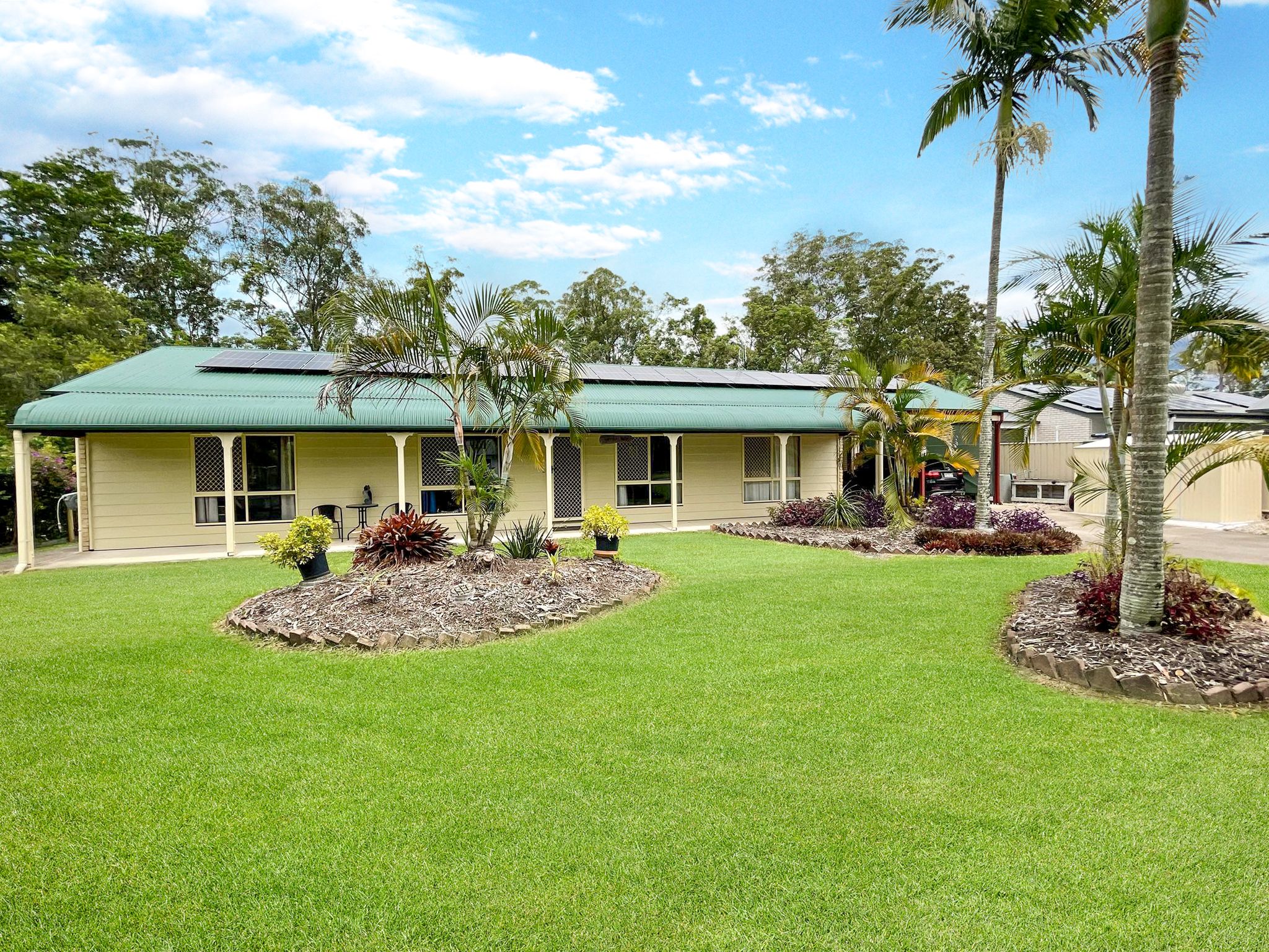 14 Sidney Drive, Beerwah QLD 4519