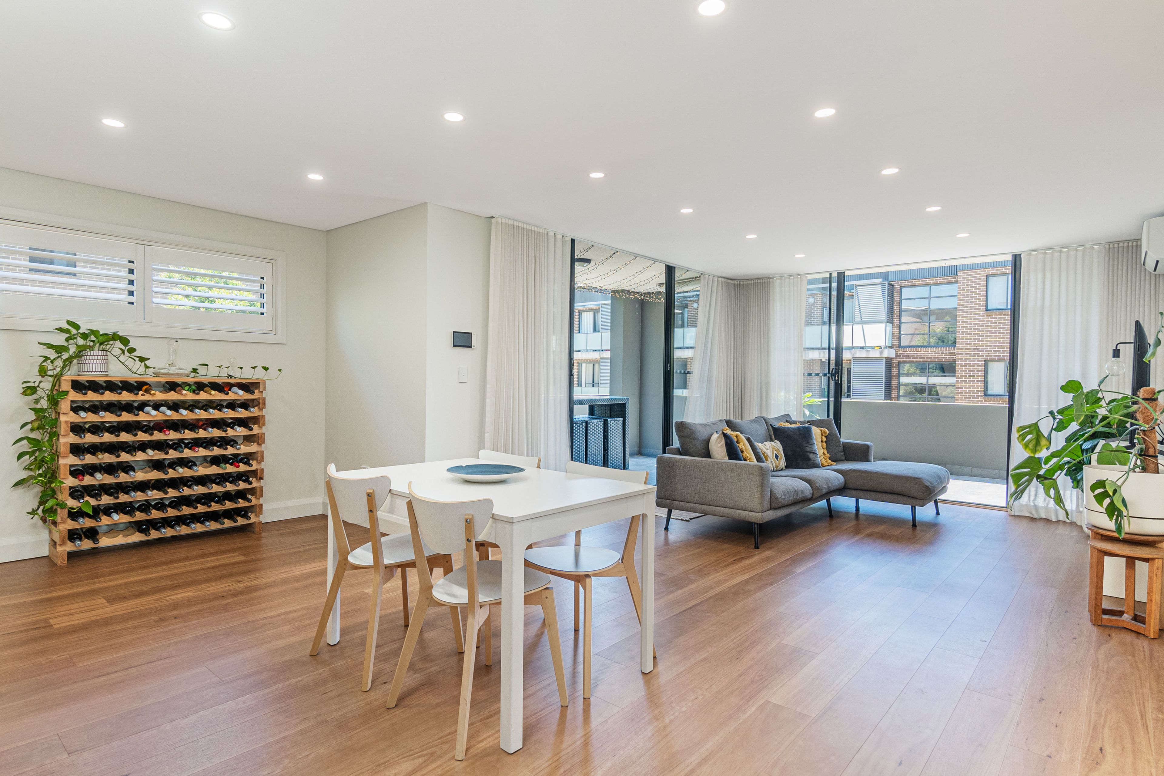 13-15 Howard Avenue, Northmead NSW 2152