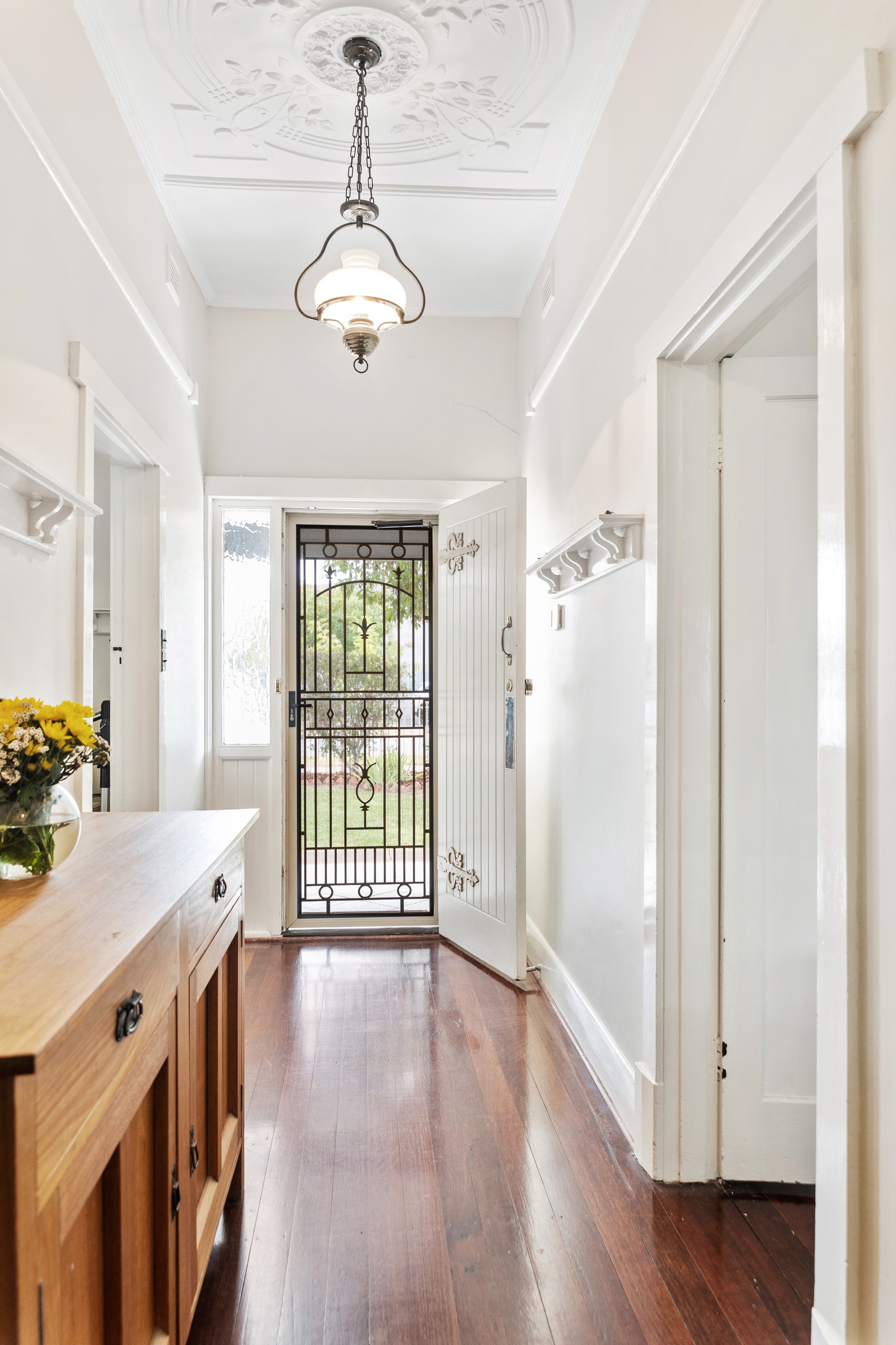 11 Newington Avenue, Woodville South, SA 5011