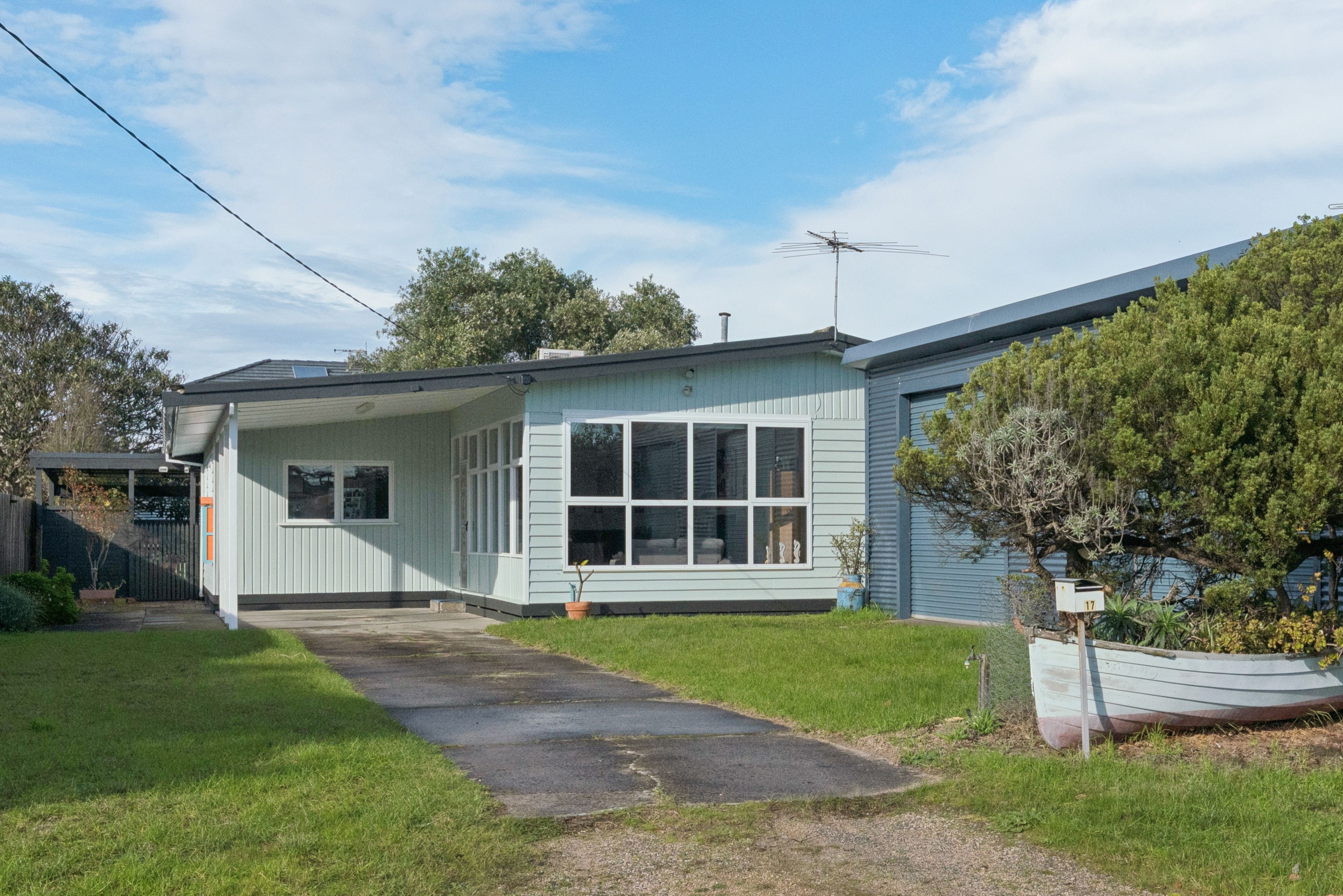 17 Florence Avenue — photo 10 of 14