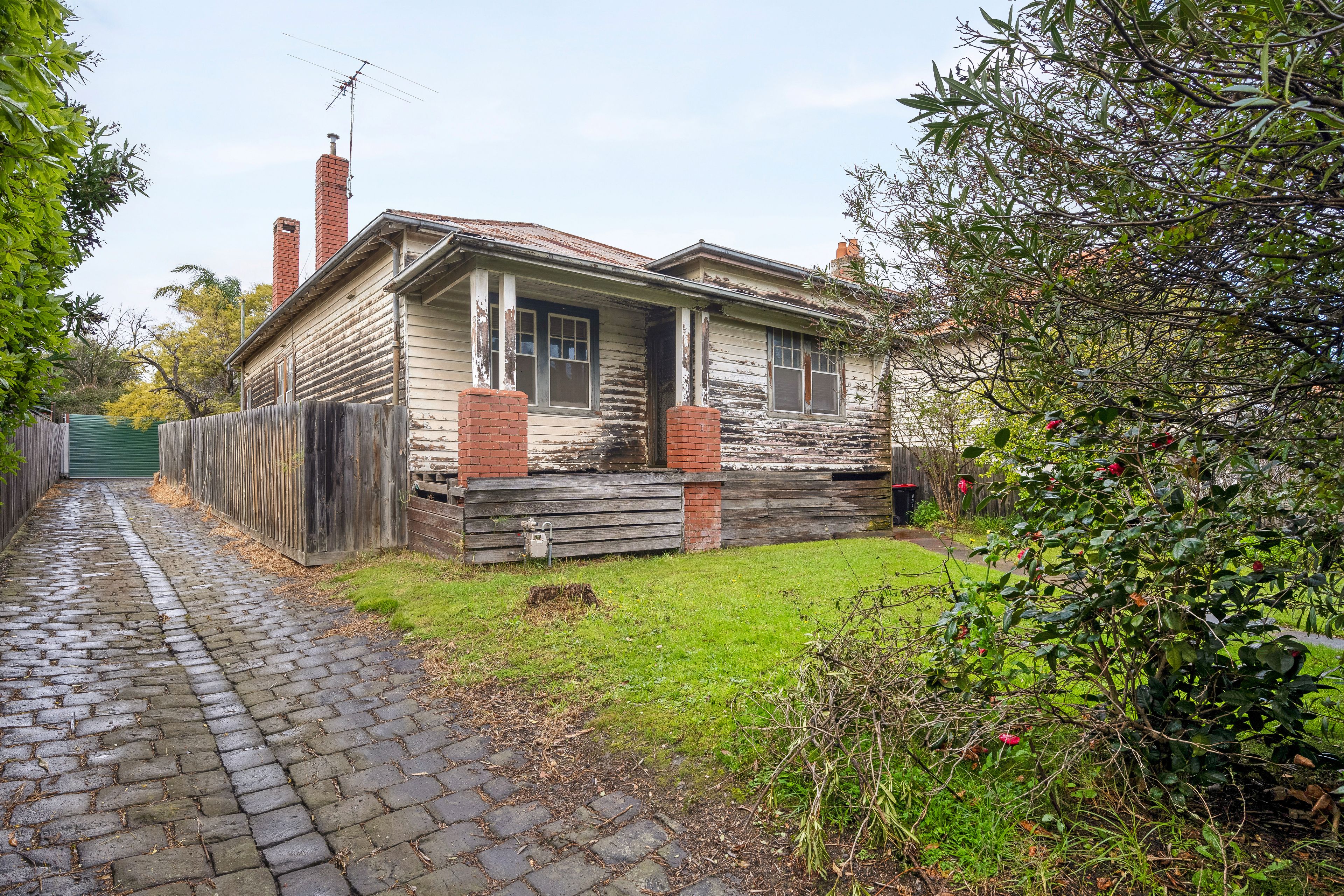 2 Temple Street, Brunswick West, VIC 3055
