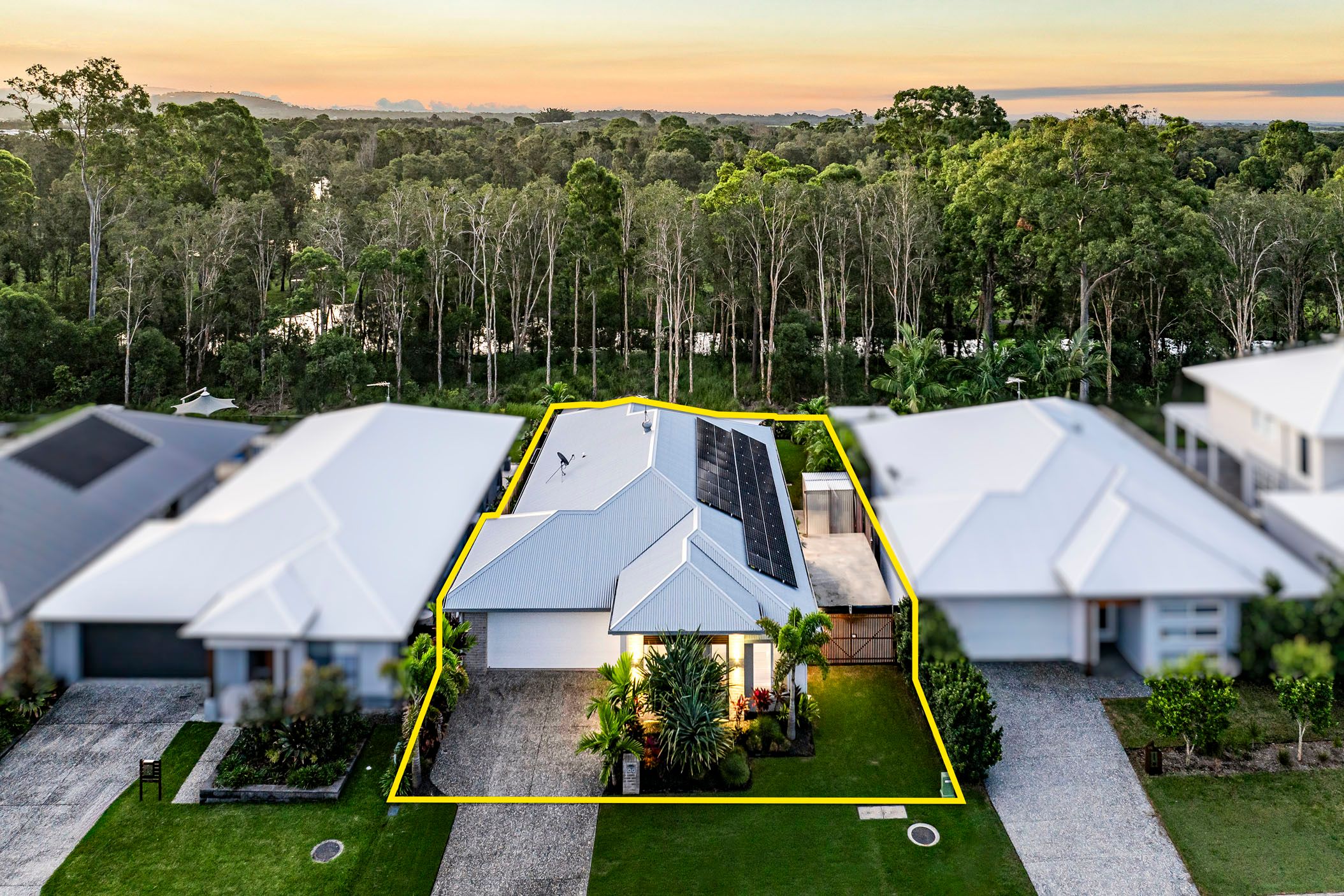 100 Melville Drive, Pimpama QLD 4209