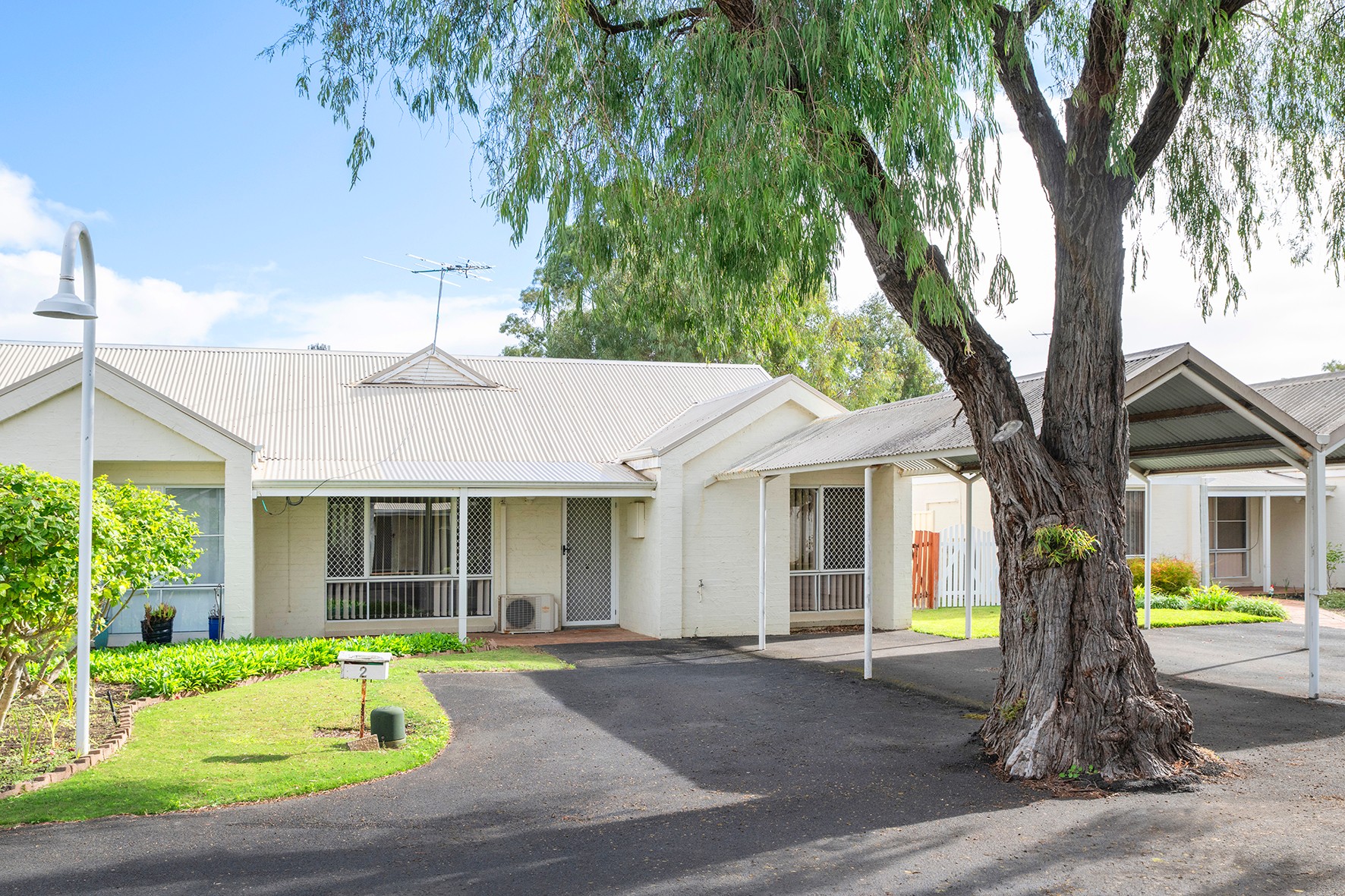 2/33 Davies Way, Broadwater, WA 6280