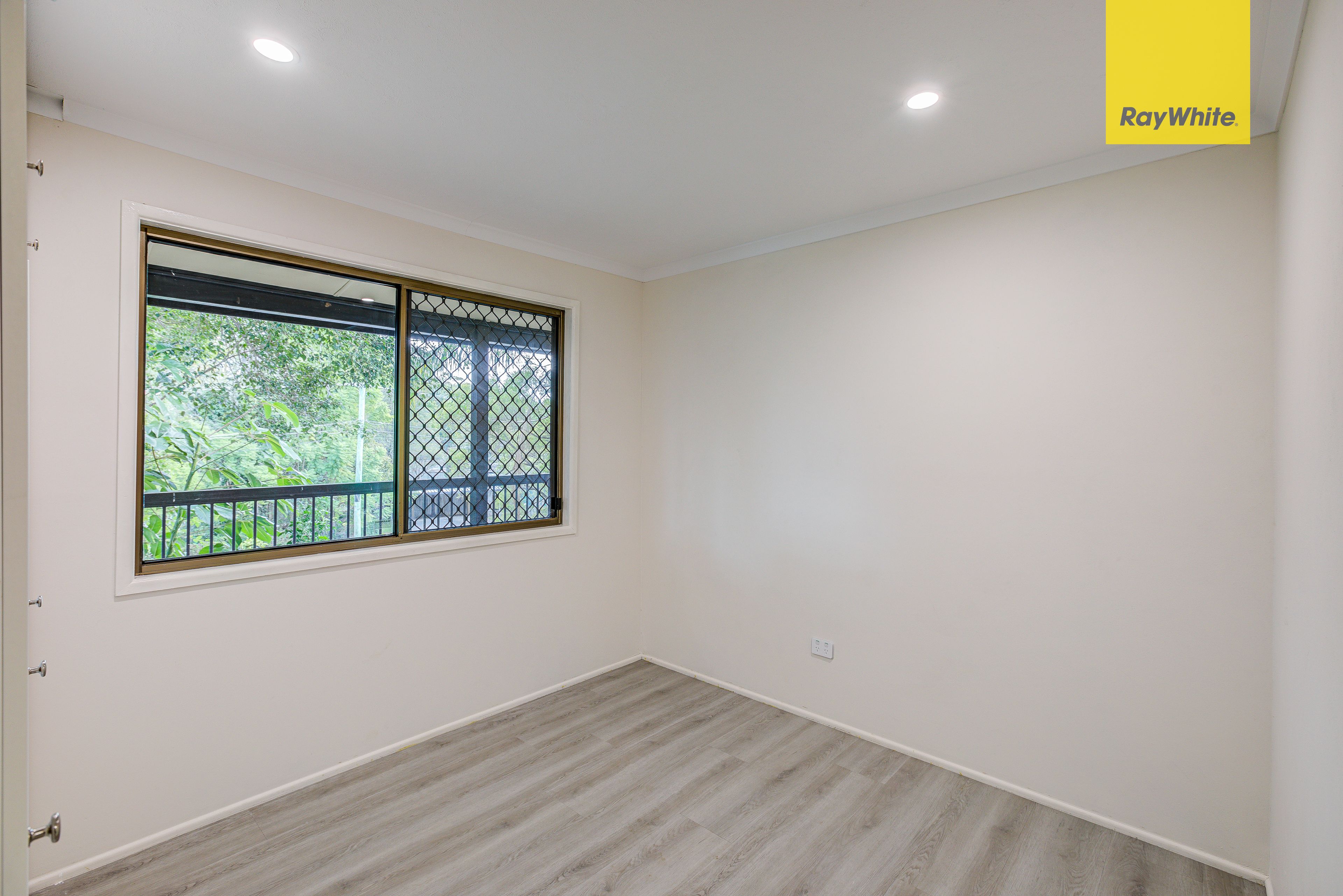 14 Antares Avenue — photo 6 of 14
