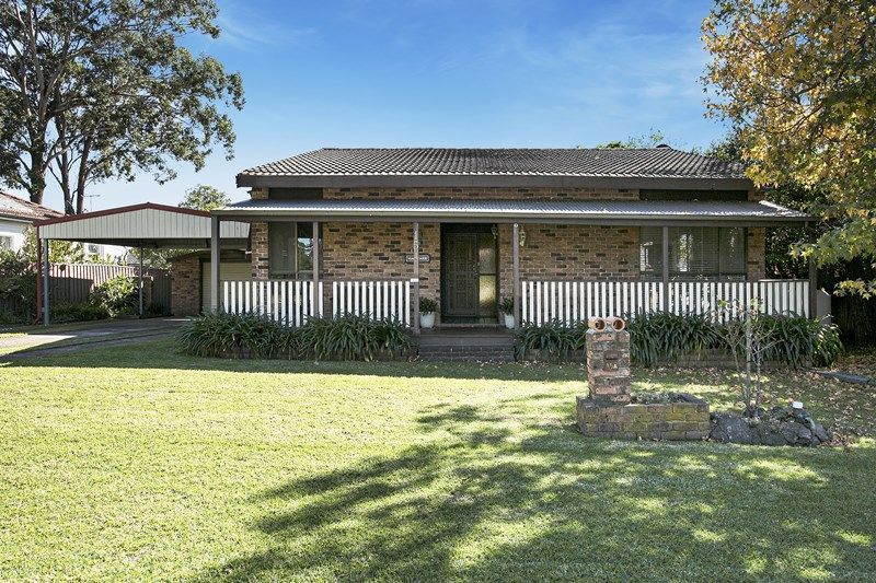 15A Macquarie Avenue, Leumeah, NSW 2560 Leased House Ray White