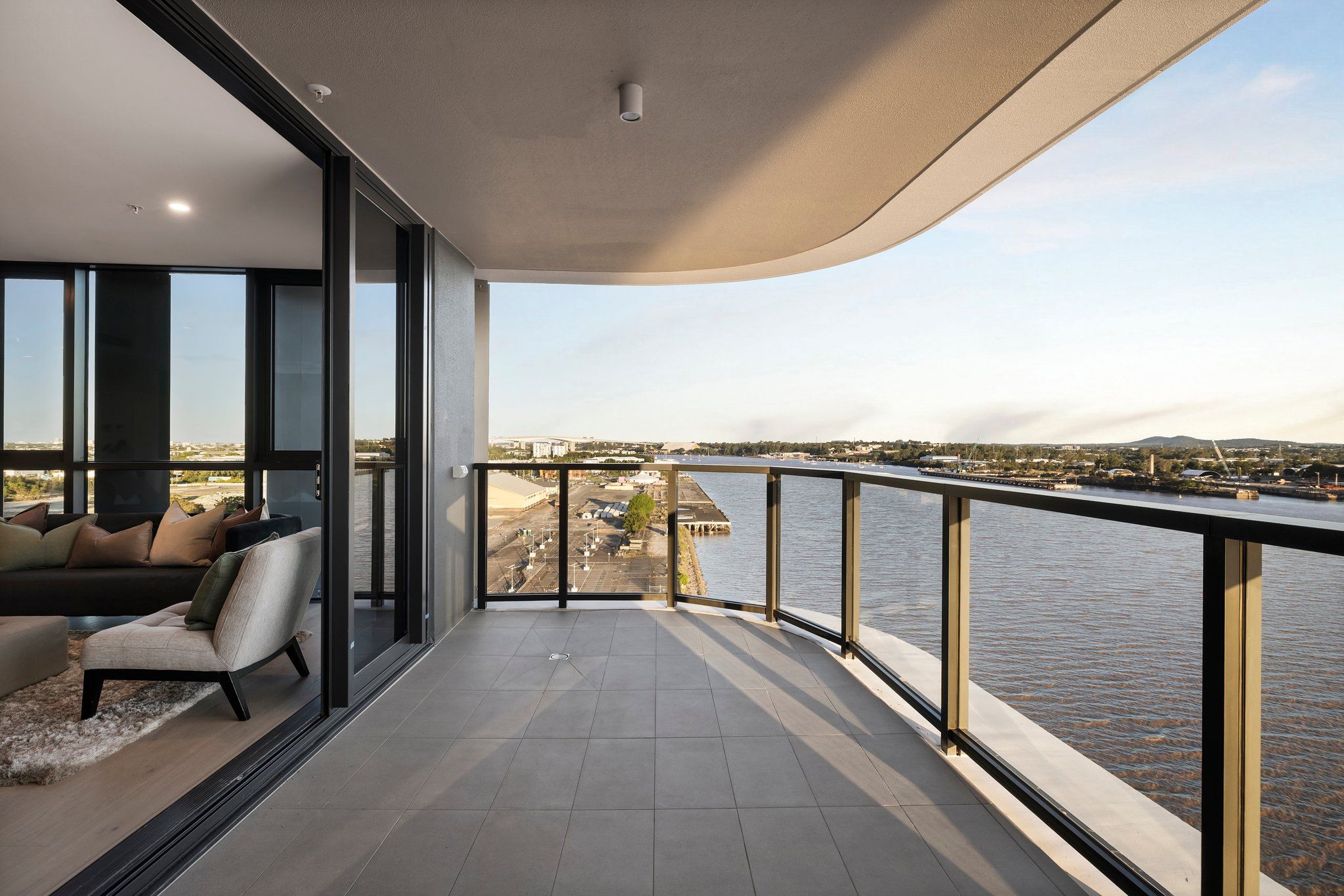 30903/15 Wharf Street, Hamilton, QLD 4007