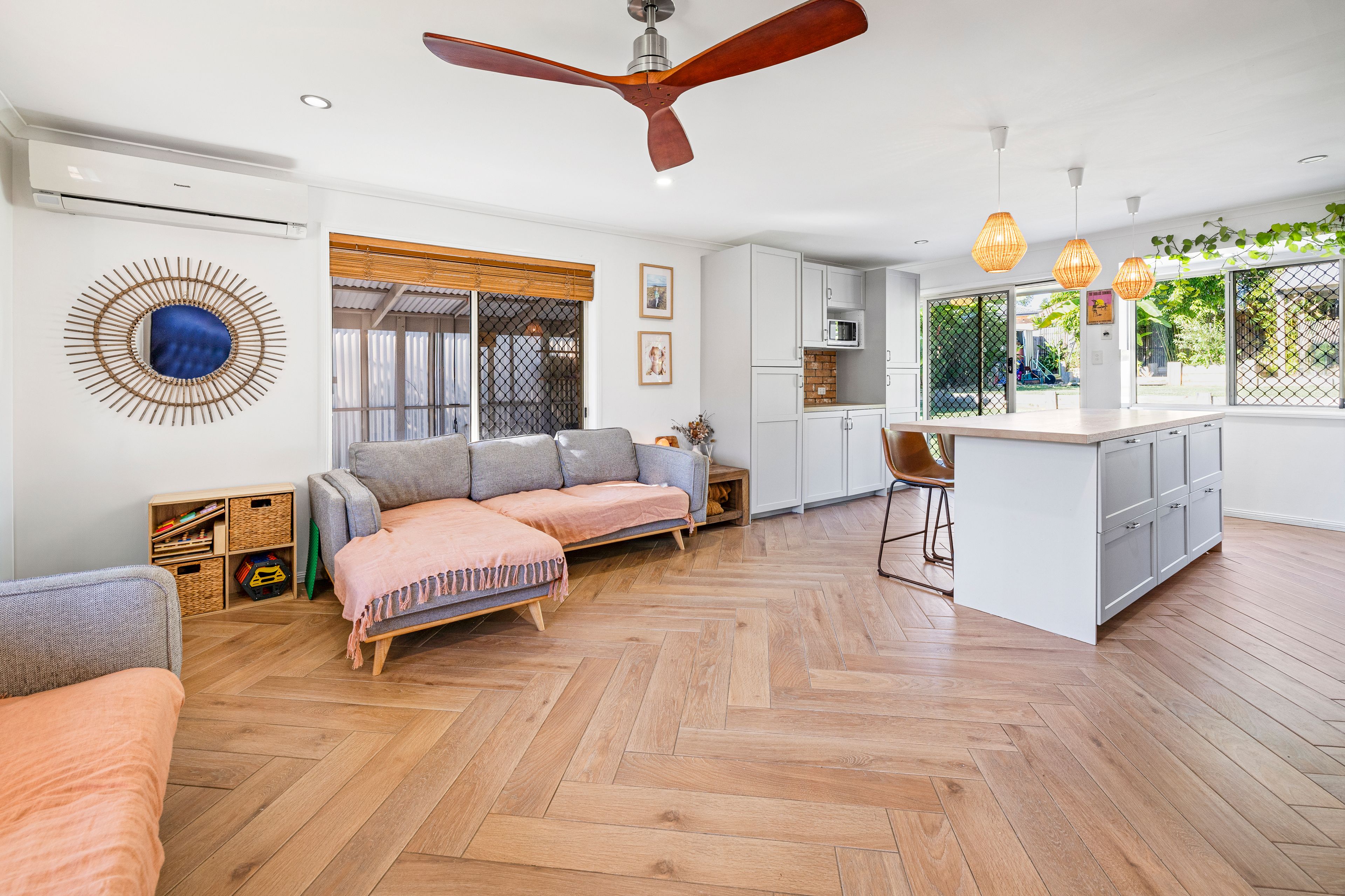 12 Roberts Street, Palmwoods, QLD 4555