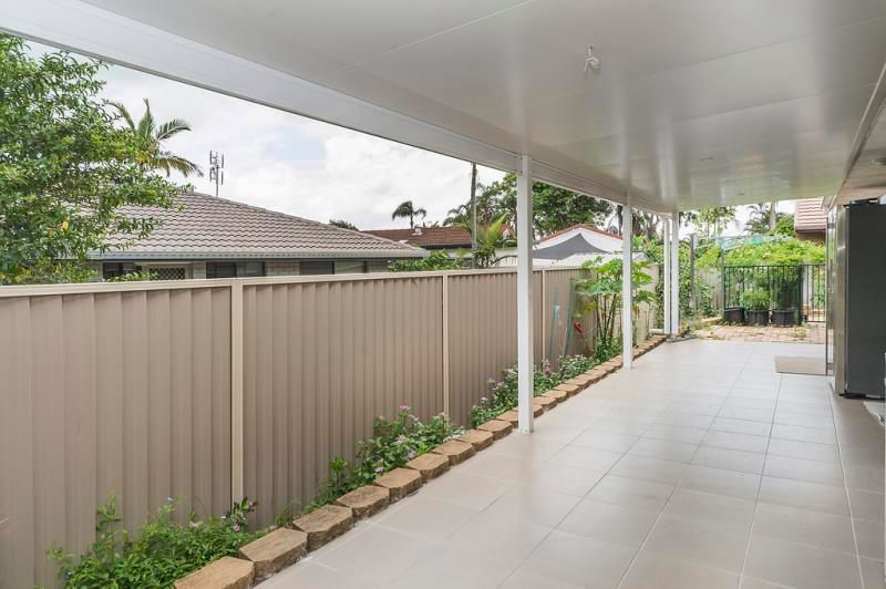 2/138 Oxley Drive, Paradise Point, QLD 4216