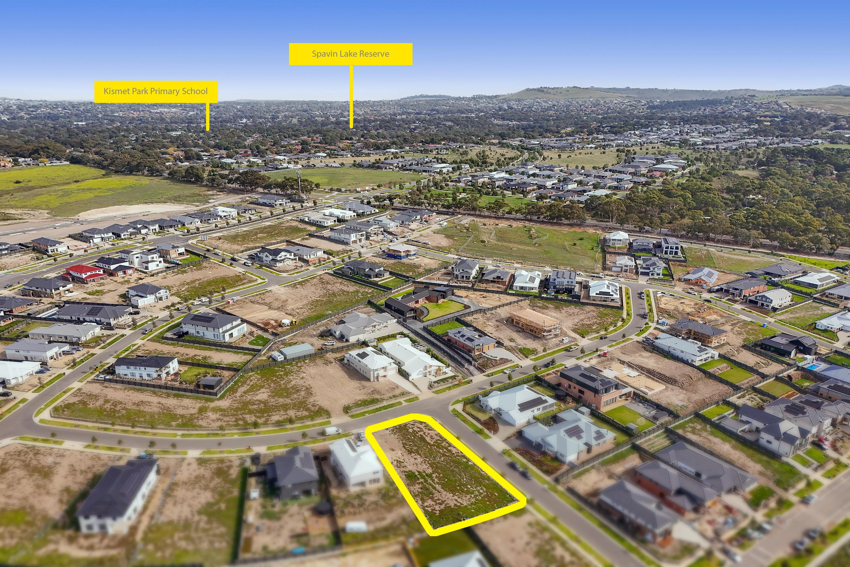 15 Chipperfield Avenue, Sunbury, VIC 3429
