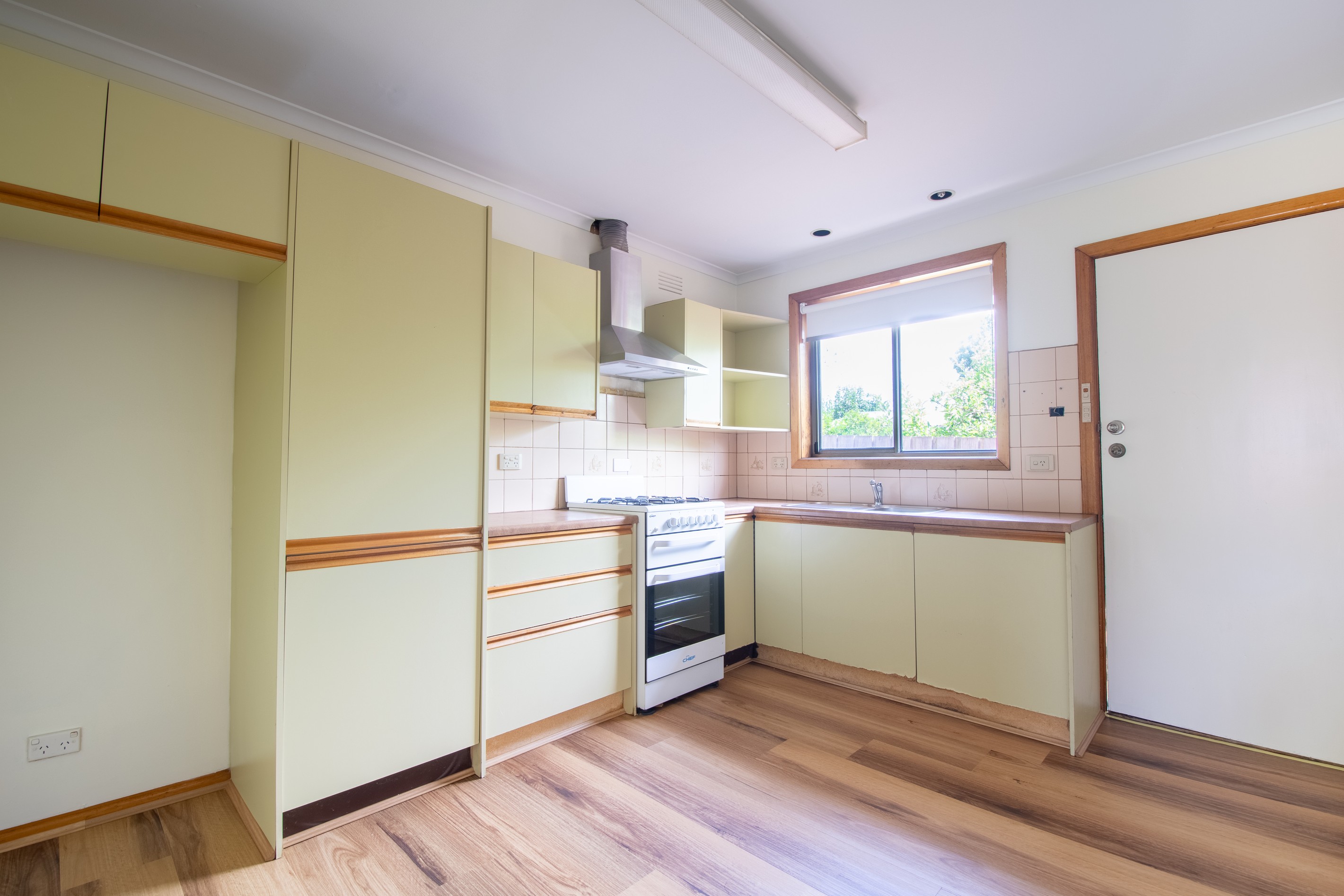 8/15 Loddon Avenue, Reservoir, VIC 3073