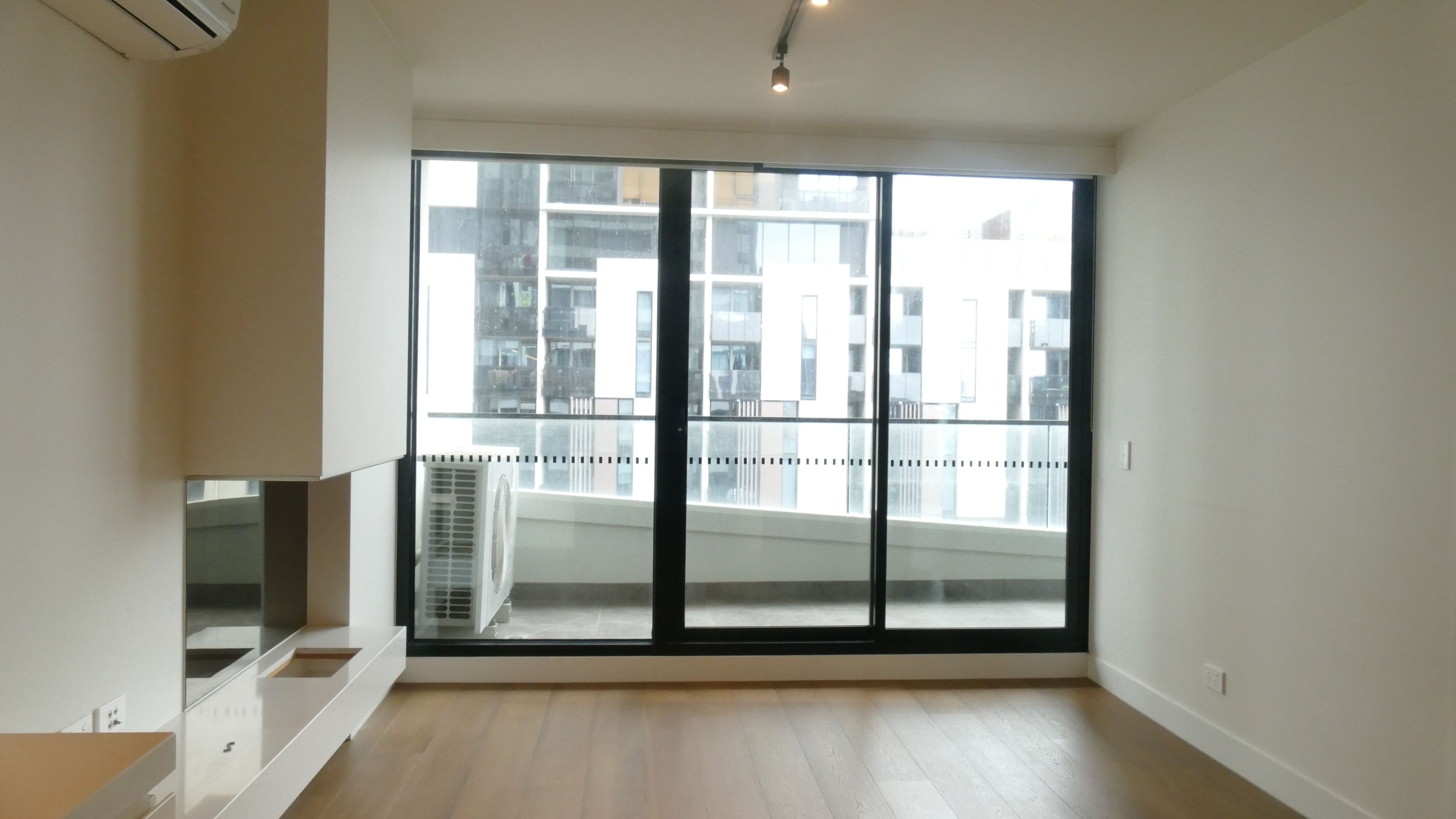 807/2 Claremont Street, South Yarra, VIC 3141