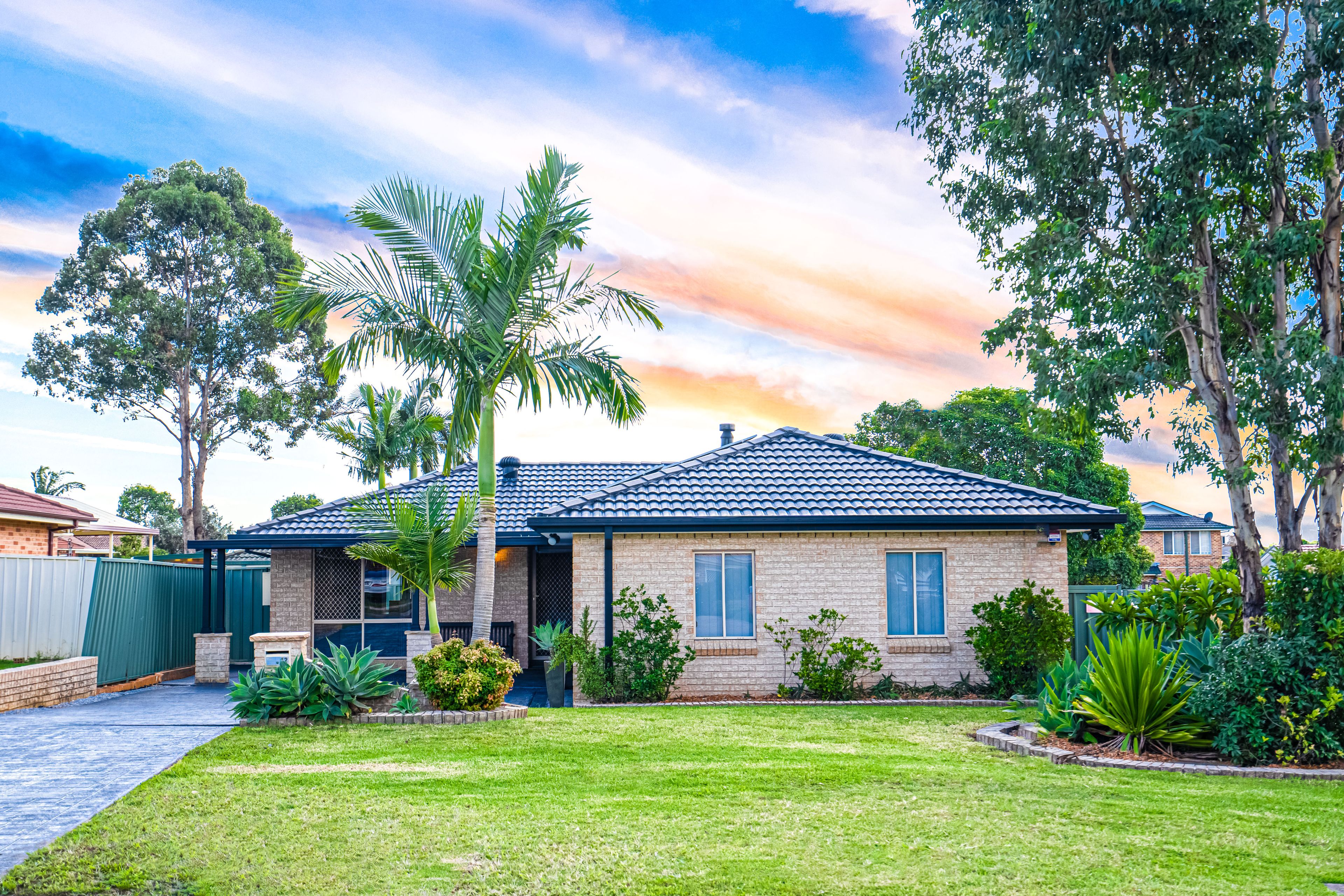 42 Nineteenth Avenue, Hoxton Park NSW 2171
