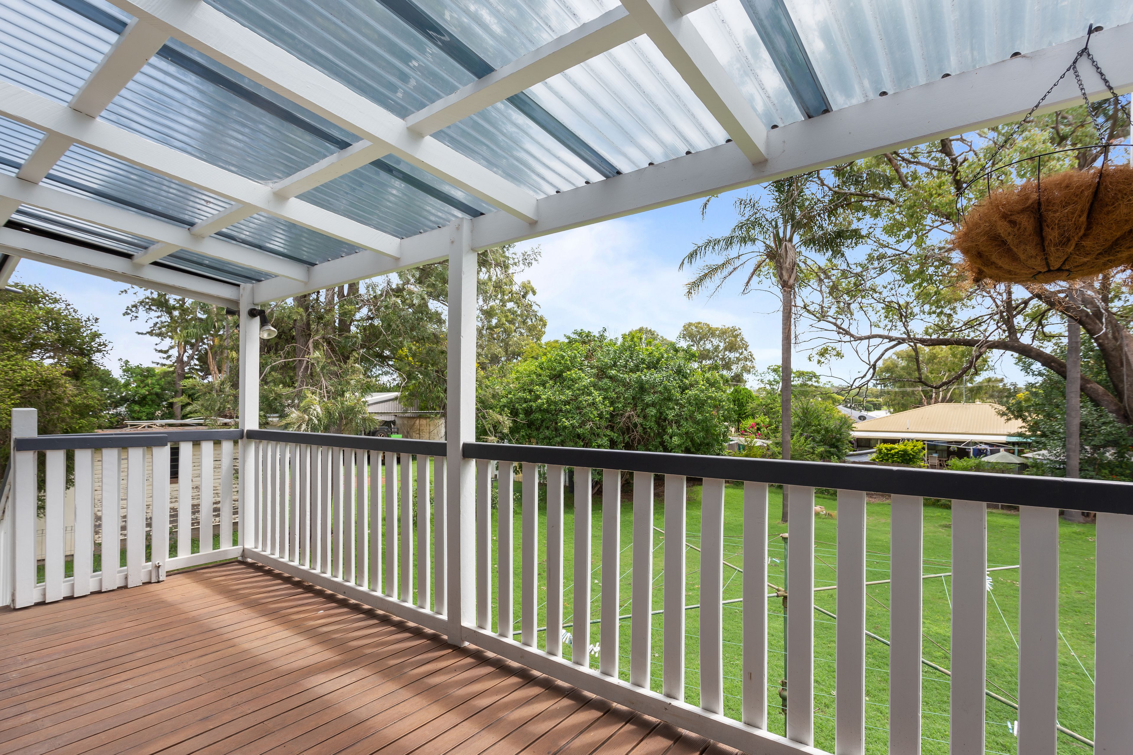 27 Yandilla Street — photo 13 of 14