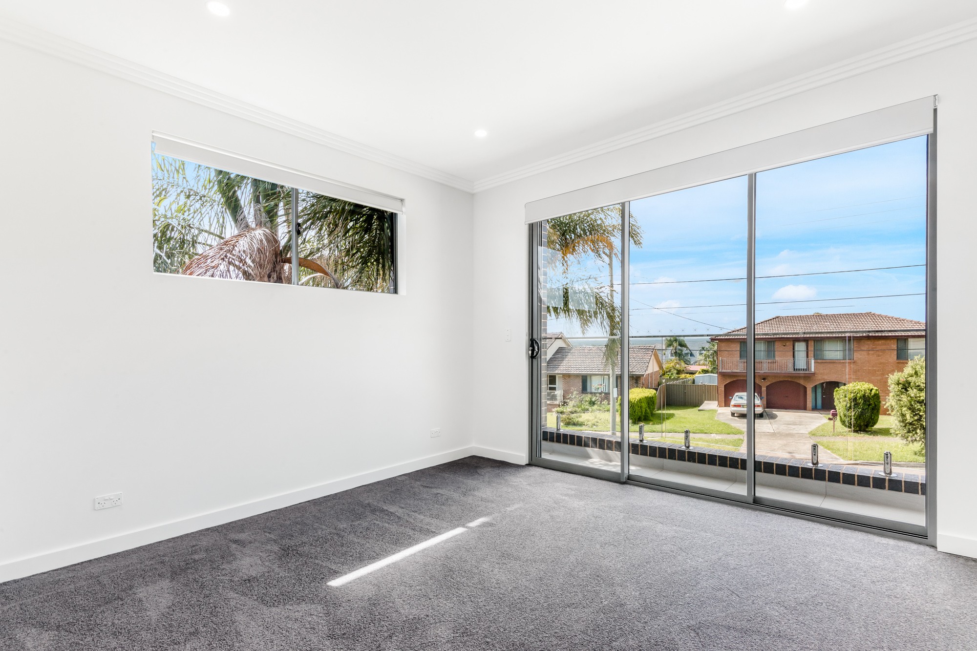 4/15 Araluen Avenue, Moorebank, NSW 2170