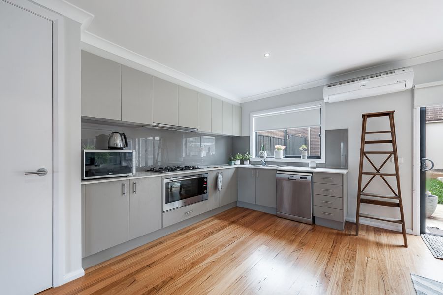 11 Destination Drive, Greenvale, VIC 3059