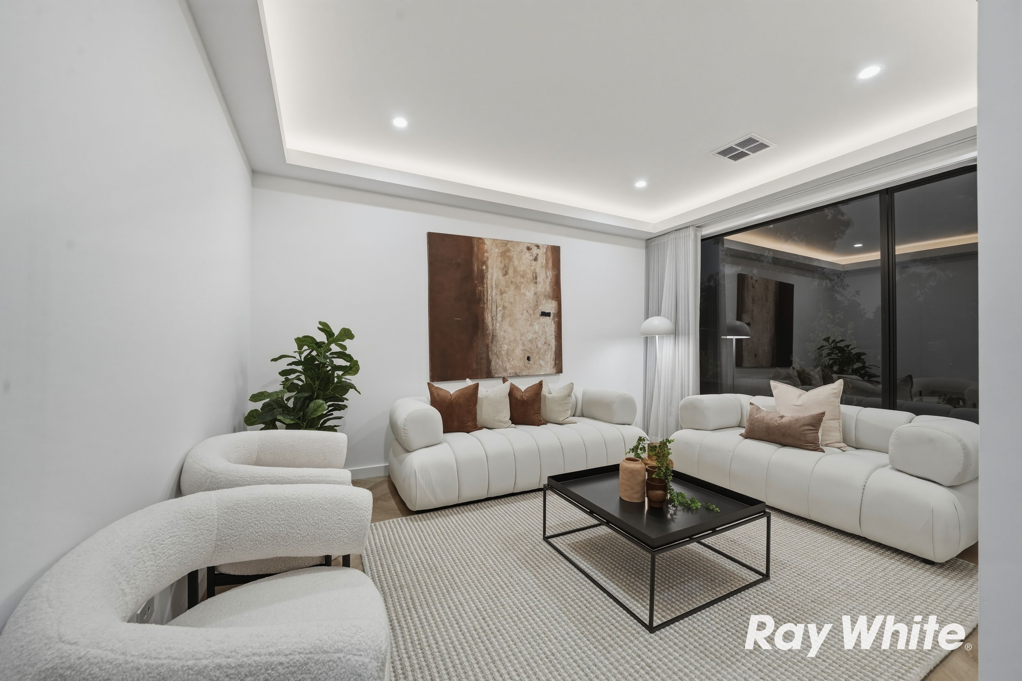 2 Hawksburn Place, Mickleham, VIC 3064