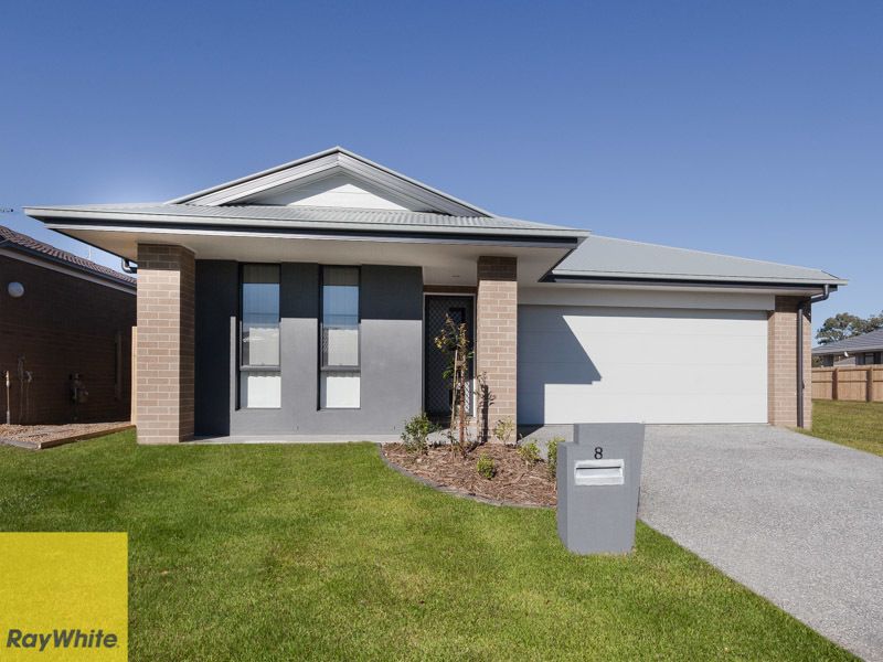 8 Burnett Street, Pimpama, QLD 4209