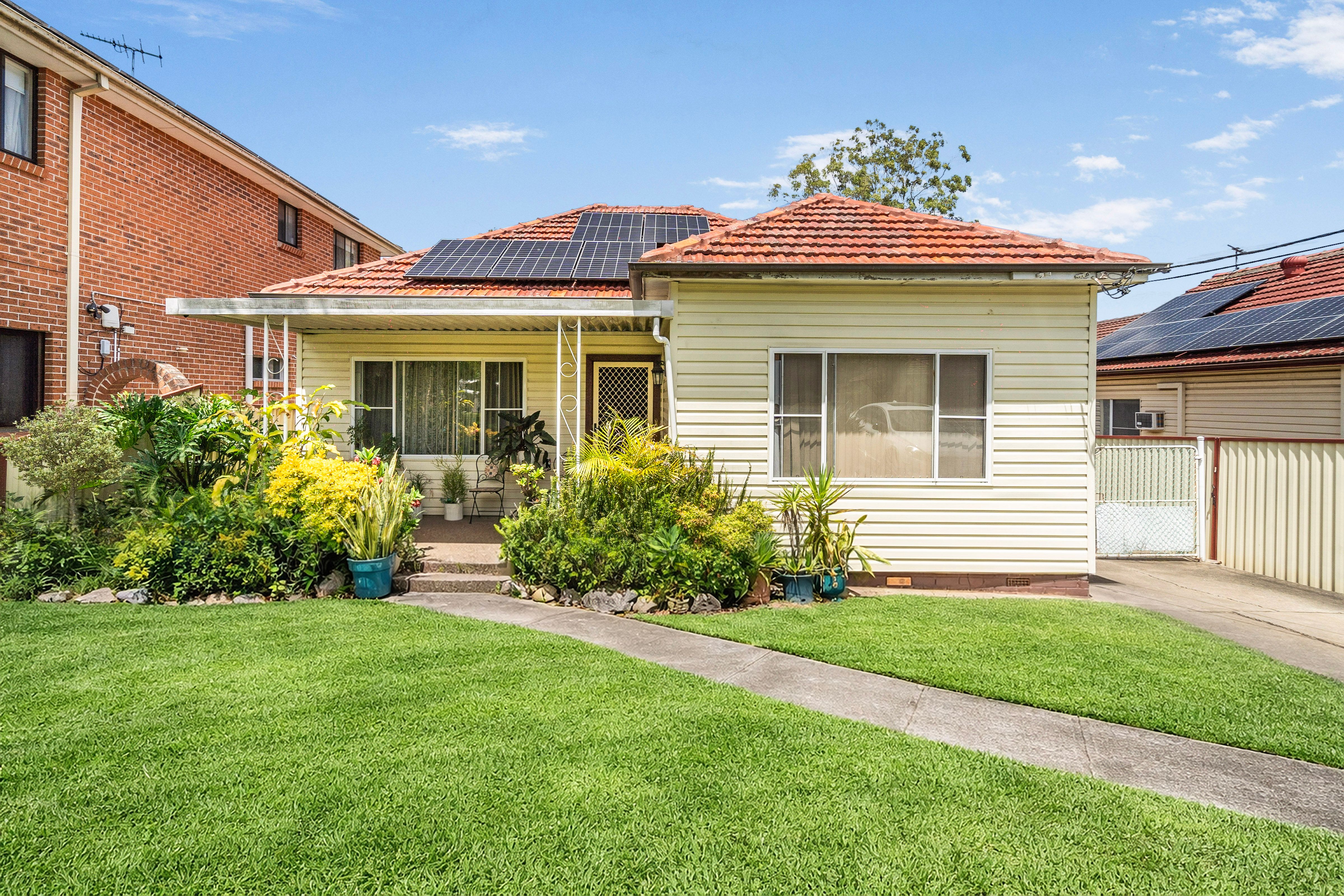 11 Fuller Street, Chester Hill, NSW 2162