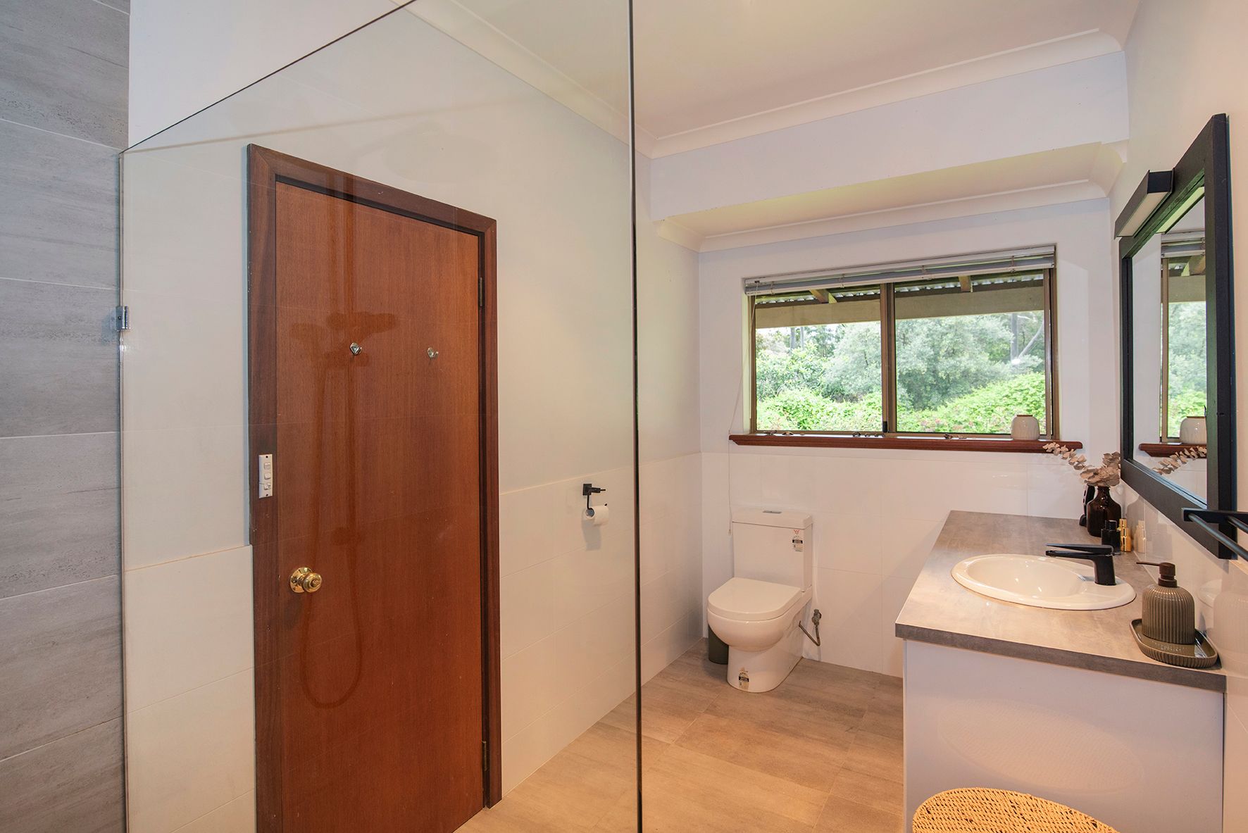 27 Ridgeway Drive — photo 12 of 29
