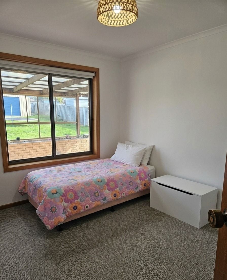 9 Pitcairn Street — photo 10 of 14